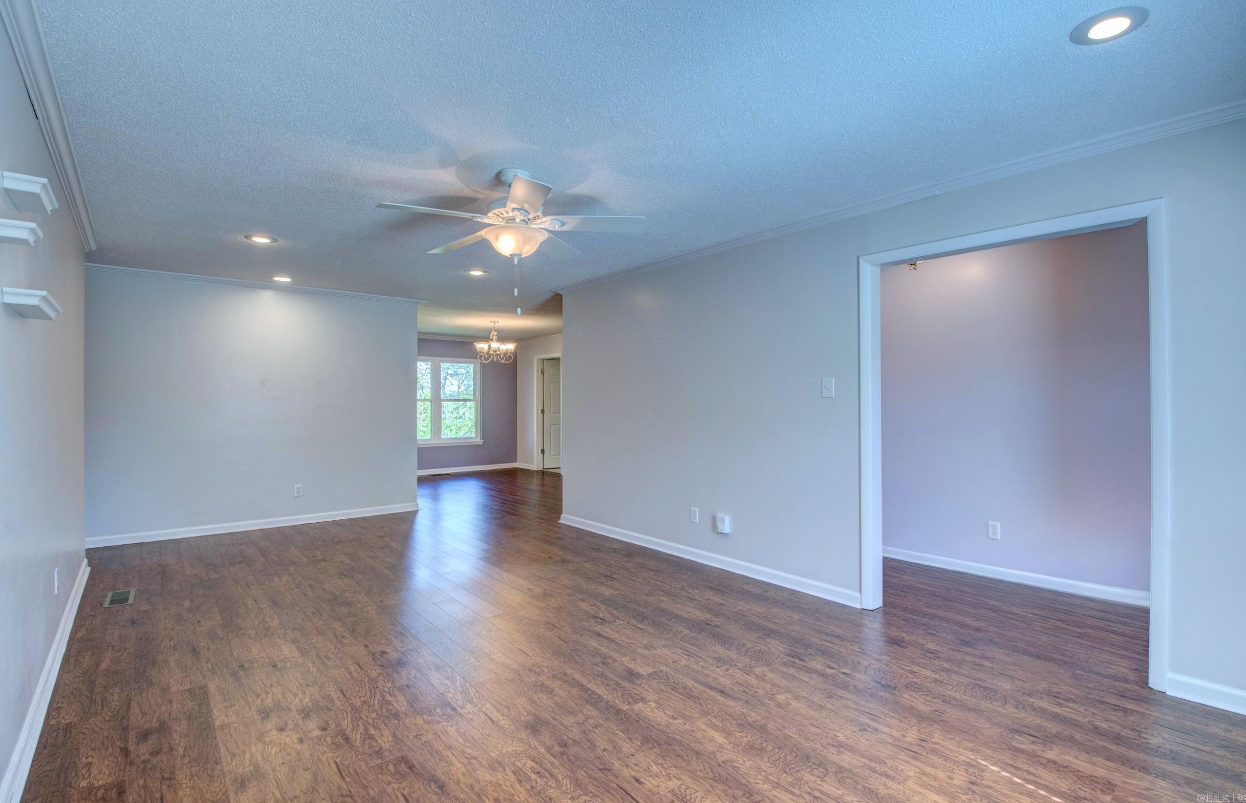 PIKE VIEW - Residential