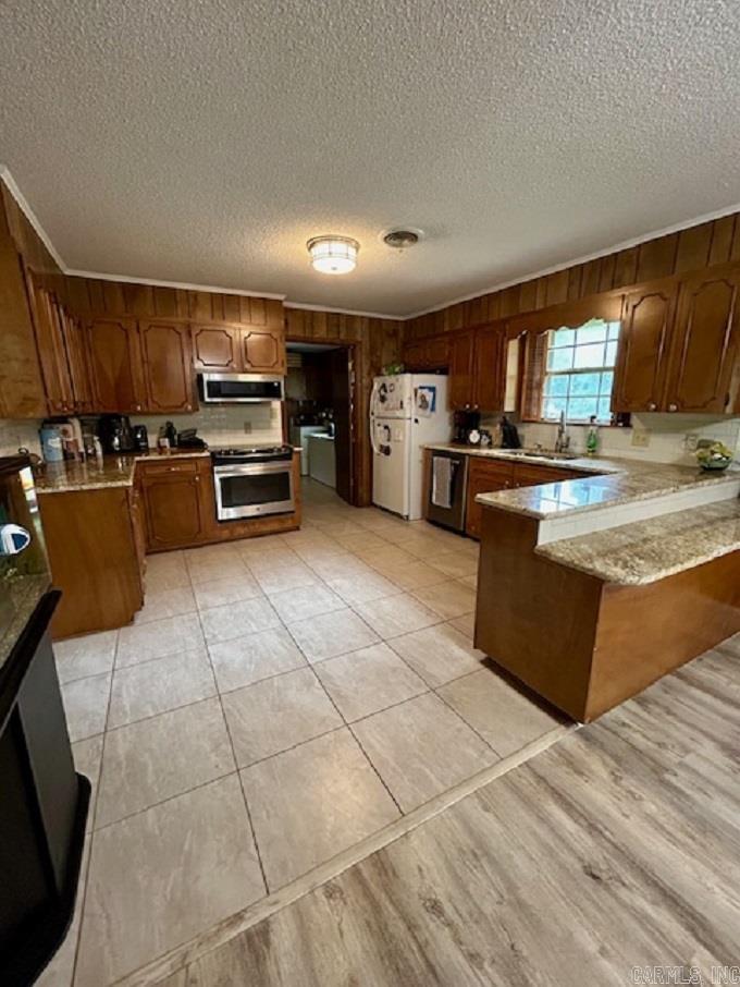 West Ridge - Residential