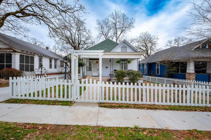 Stifft Station Bungalow living at its very best! So much character and charm, with modern updates that help make this unique property feel like home. Wonderful natural lighting, with a porch made for enjoying your mornings with coffee and friends. A great sized yard, primary suite, and a laundry/mud room with potential to be a second living space or den, plus a newly added front yard fence and drive through parking pad with alley access. The neighborhood is one of the coolest in Little Rock, and this house has easy walkability to coffee, pizza, and local favorites like the Oyster Bar! Come take a seat on the porch and enjoy all 131 Booker has to offer!