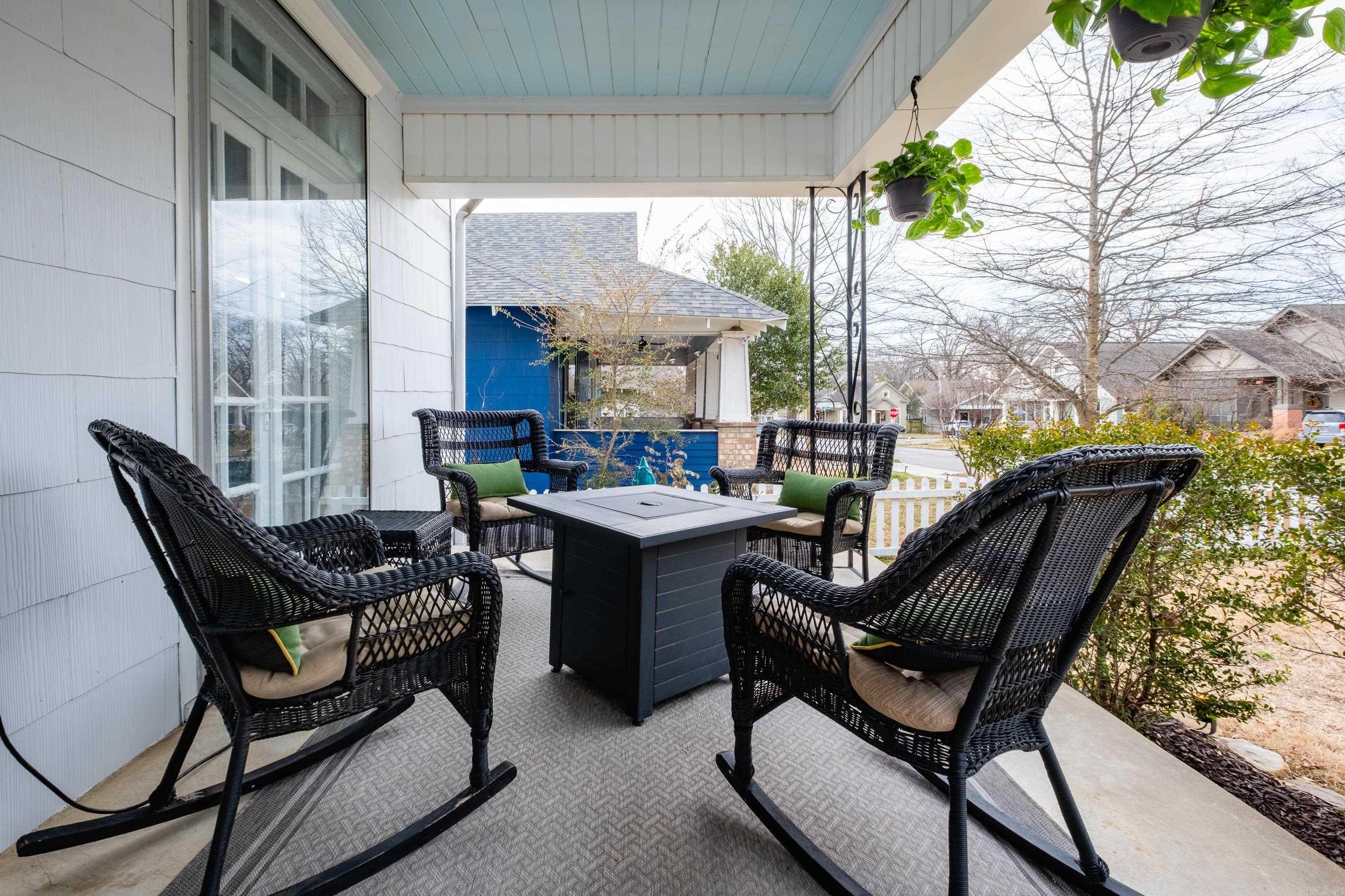 STIFFTS C S - Residential