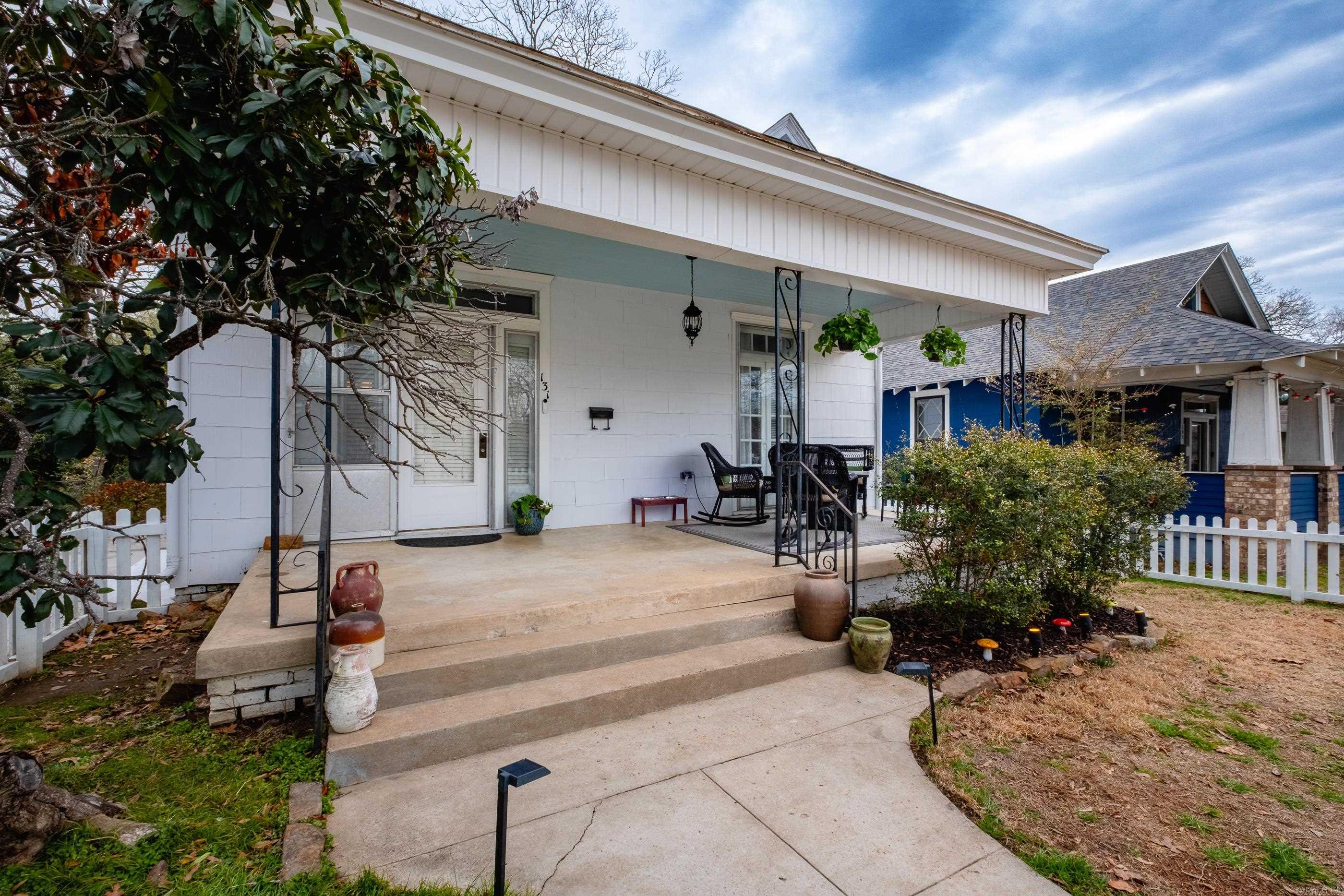 STIFFTS C S - Residential