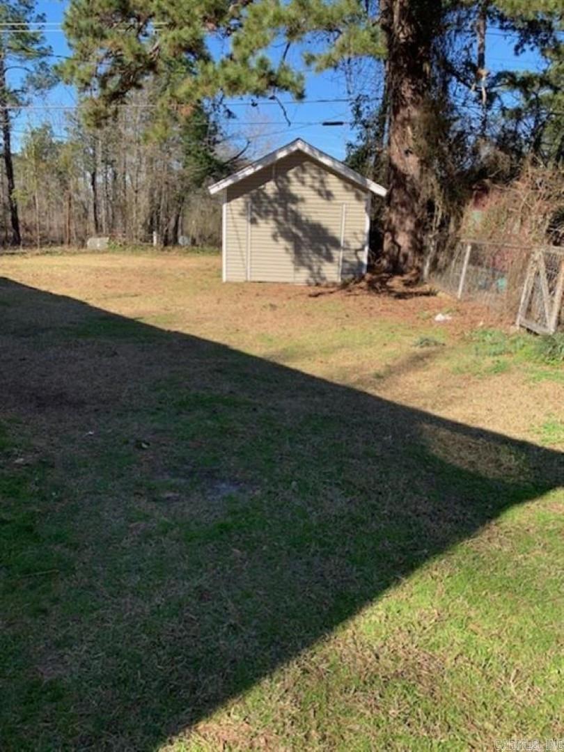 CAMDEN HEIGHTS - Residential Lease