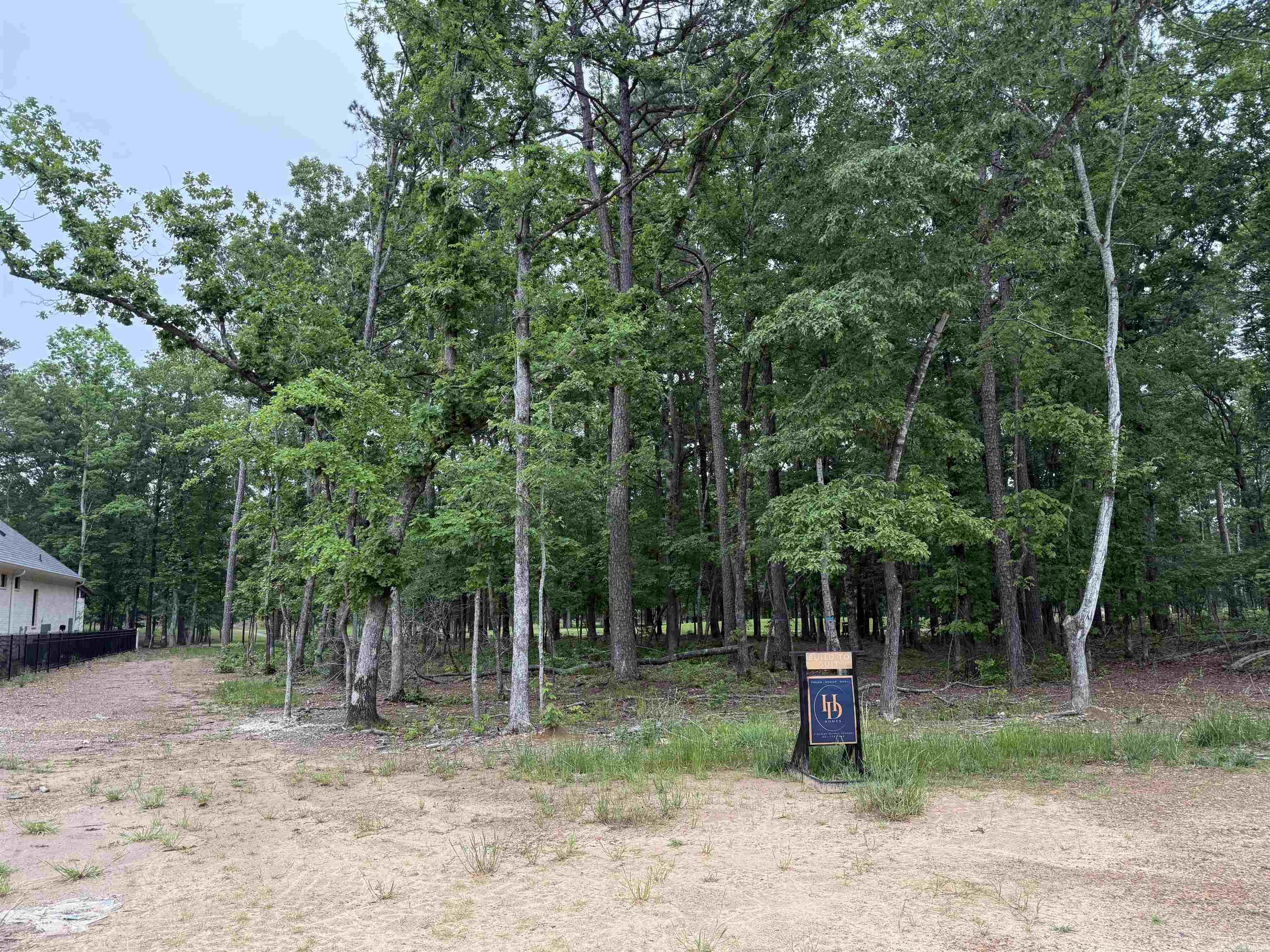 CHENAL VALLEY "MIRAMONT CIRCLE" - Land