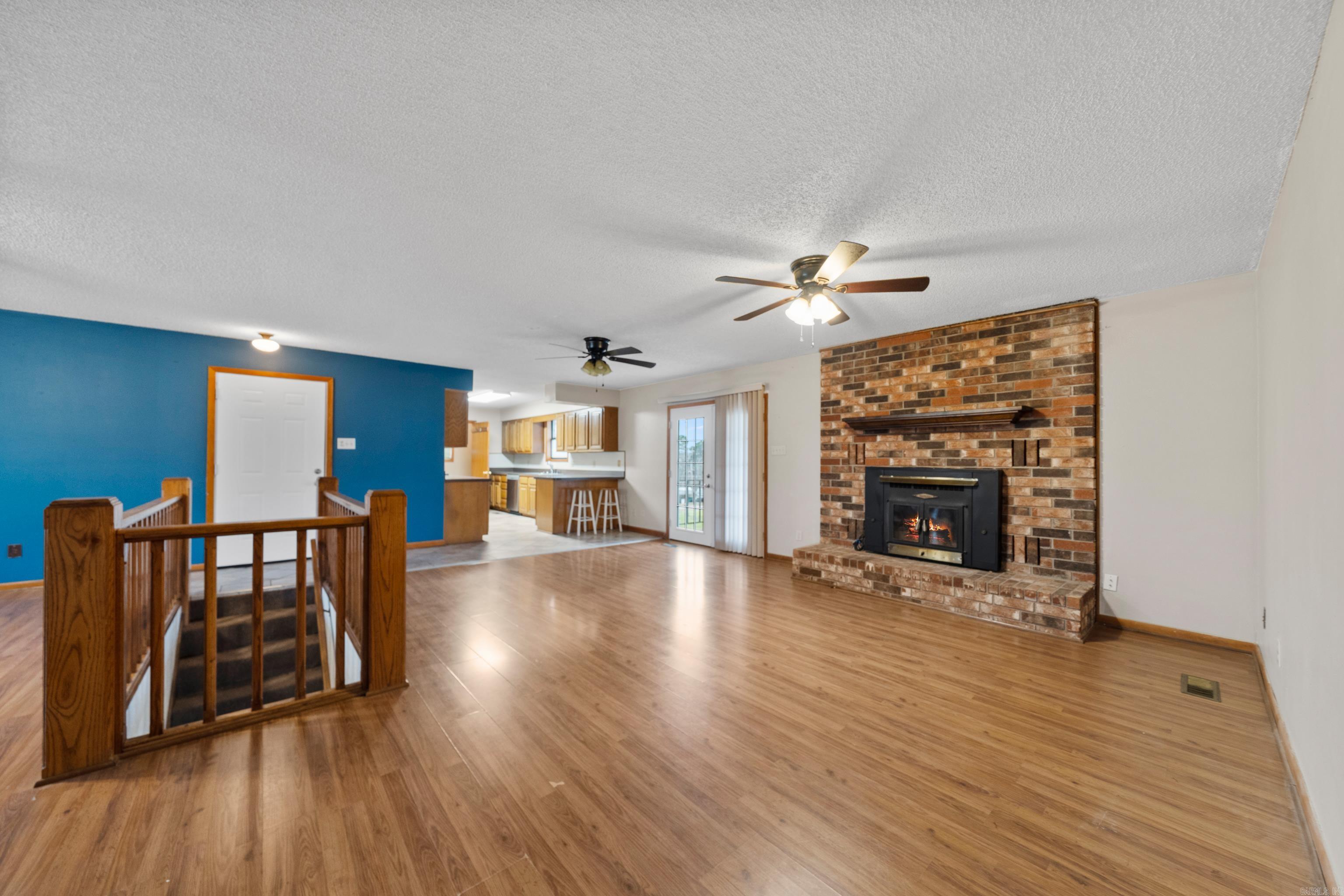 Hot Springs - Residential