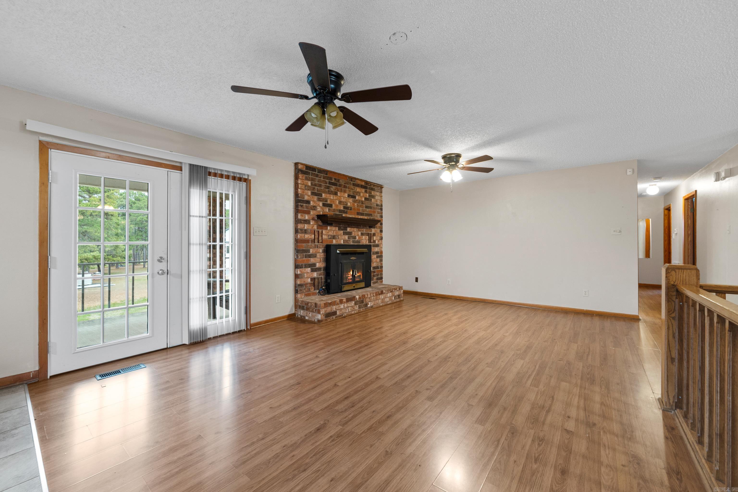 Hot Springs - Residential