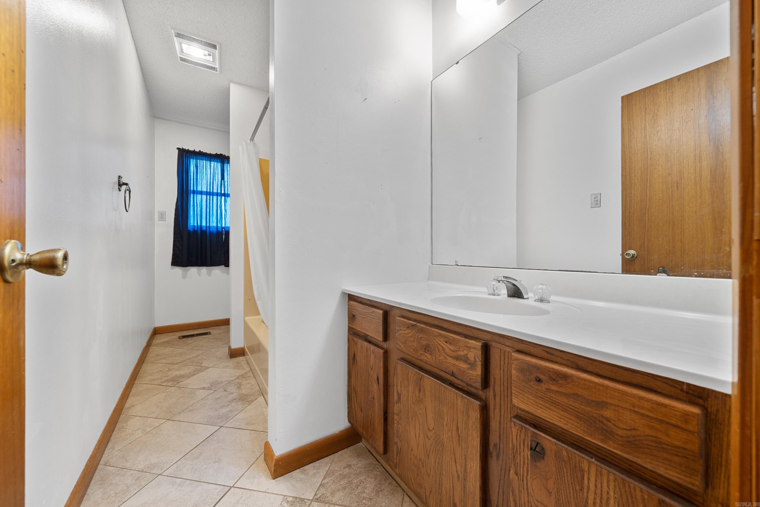 Hot Springs - Residential