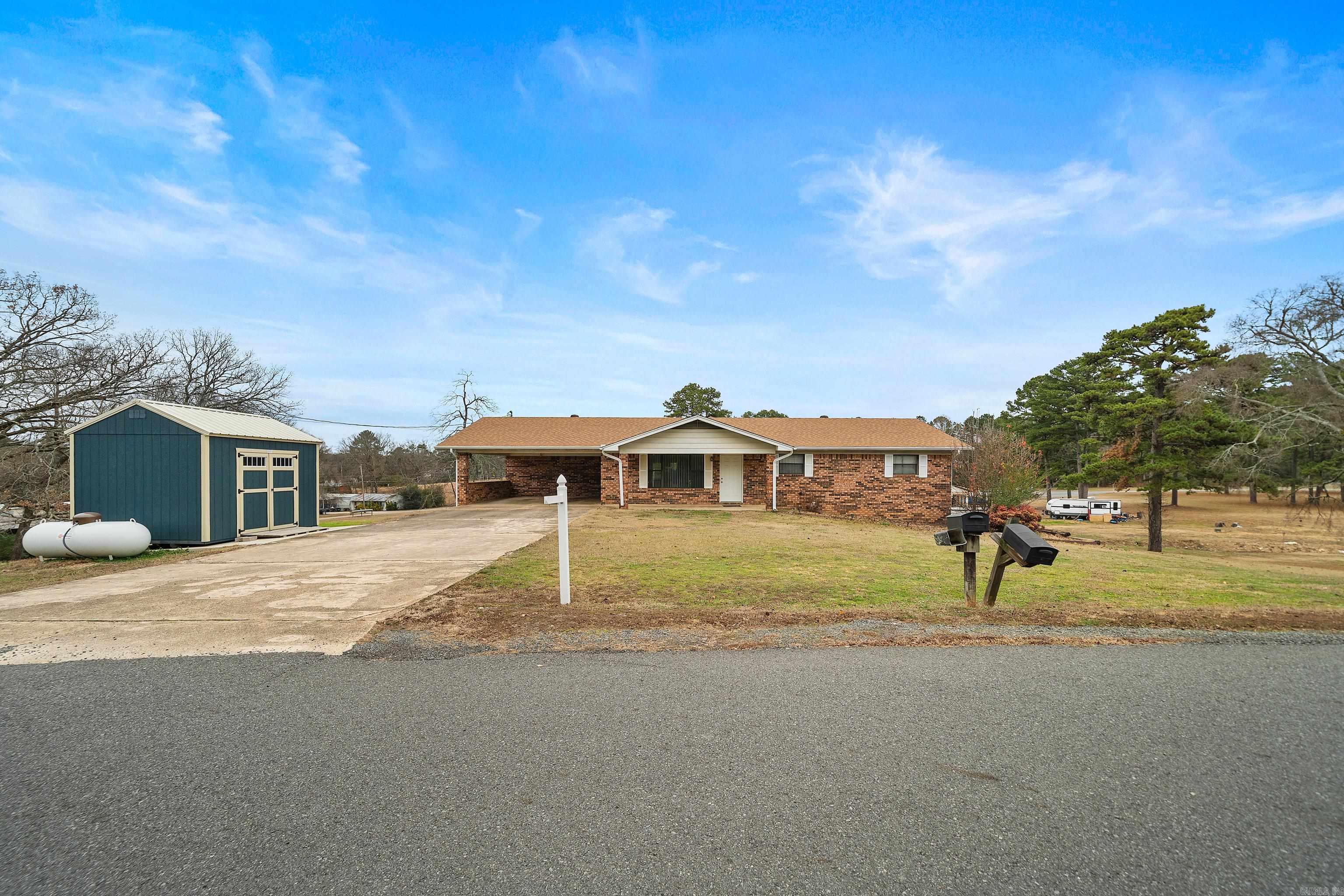 Hot Springs - Residential