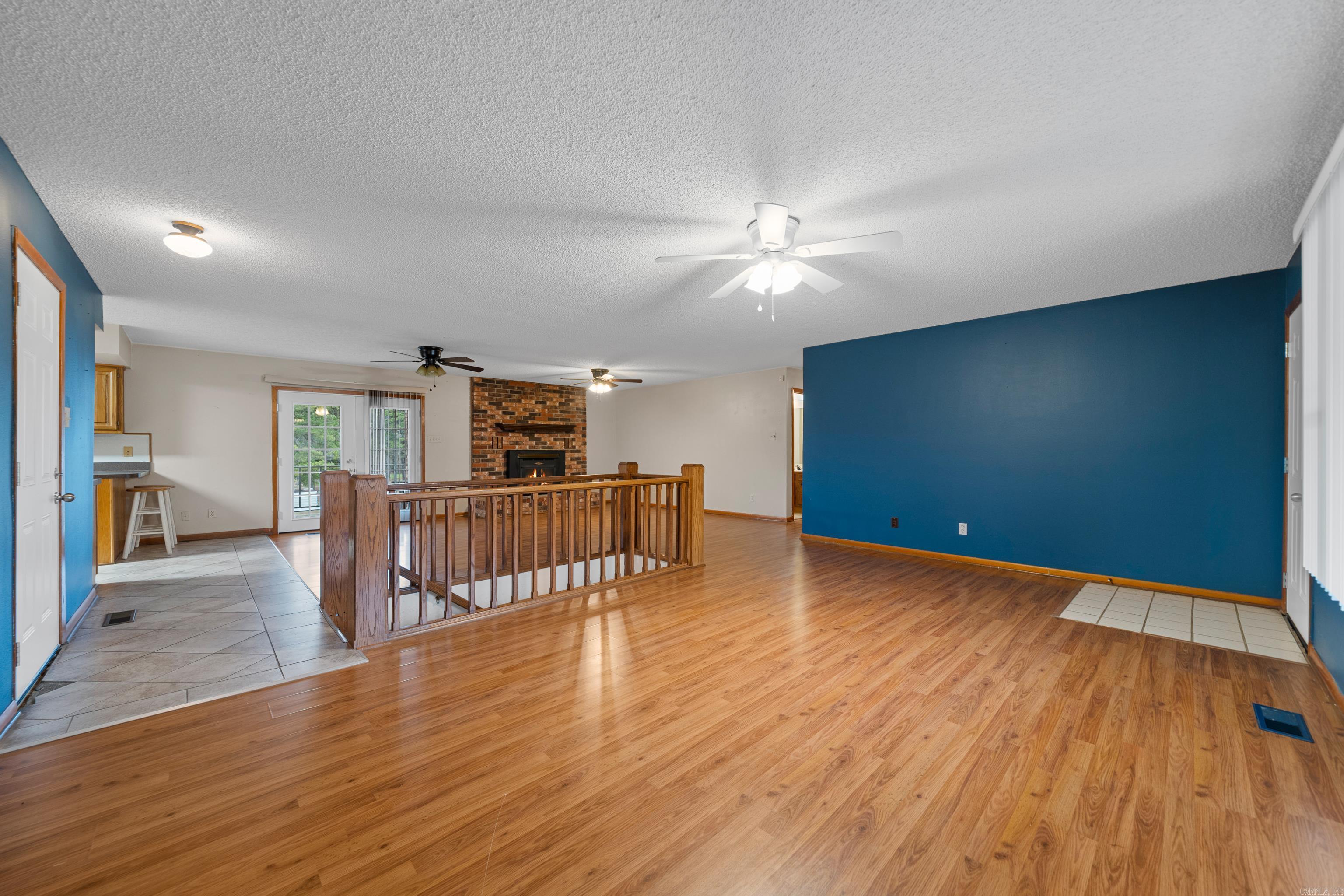 Hot Springs - Residential