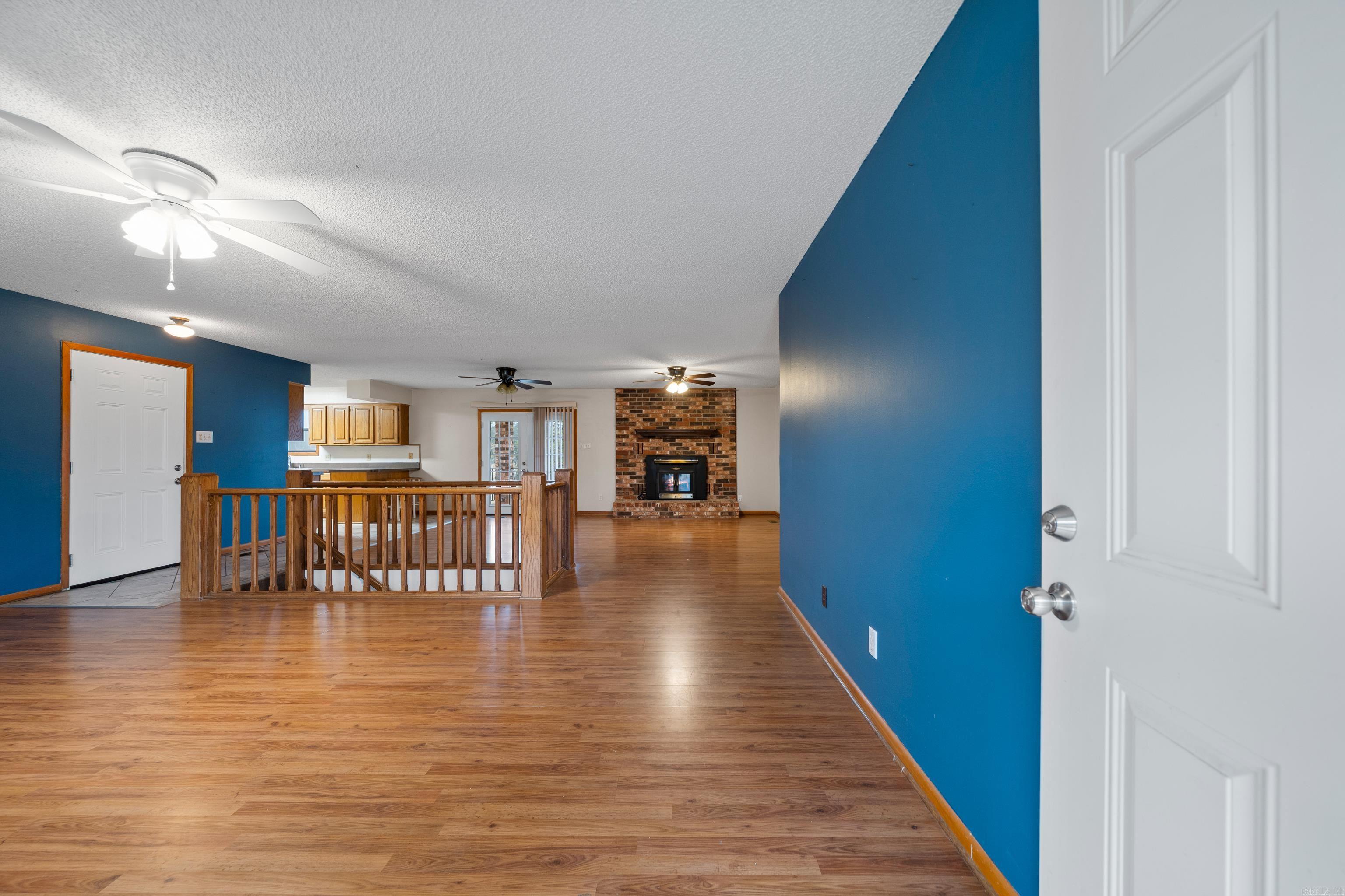 Hot Springs - Residential