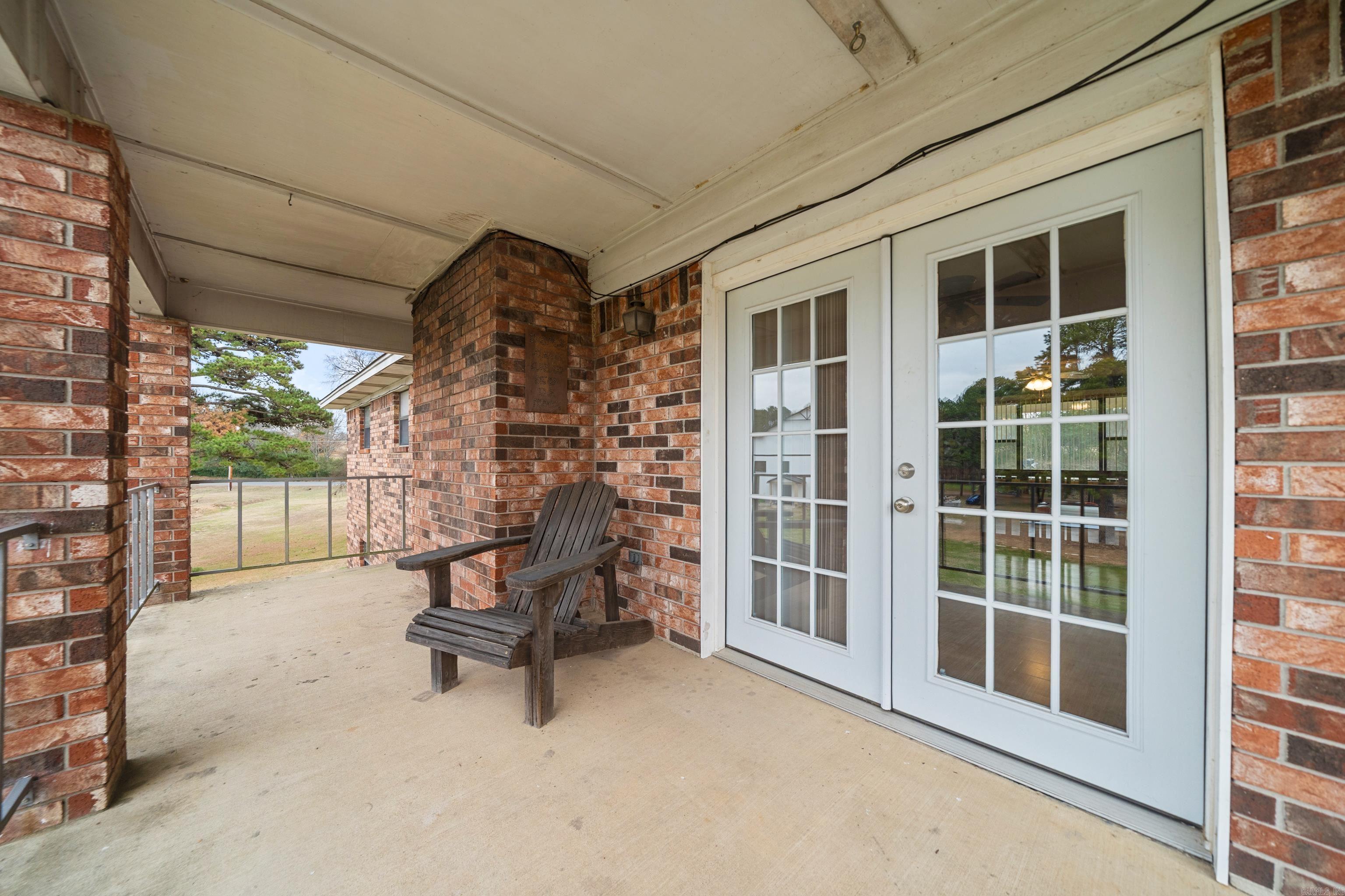 Hot Springs - Residential