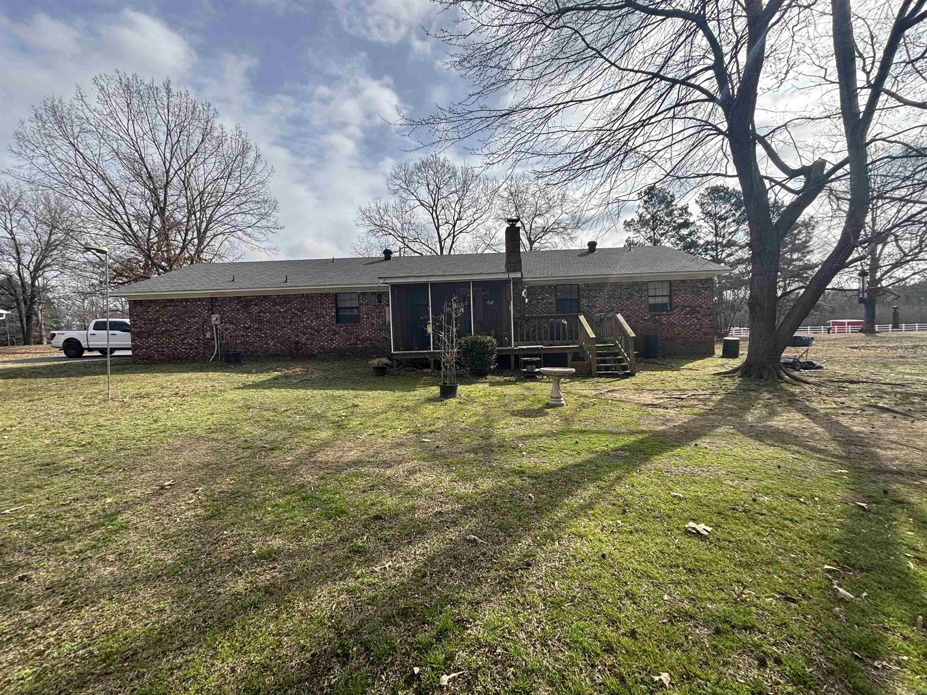 CINNAMON ACRES - Residential