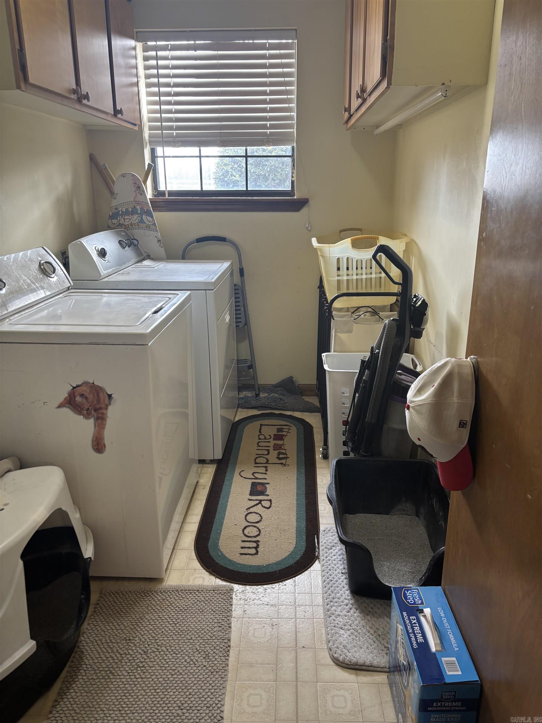 CINNAMON ACRES - Residential