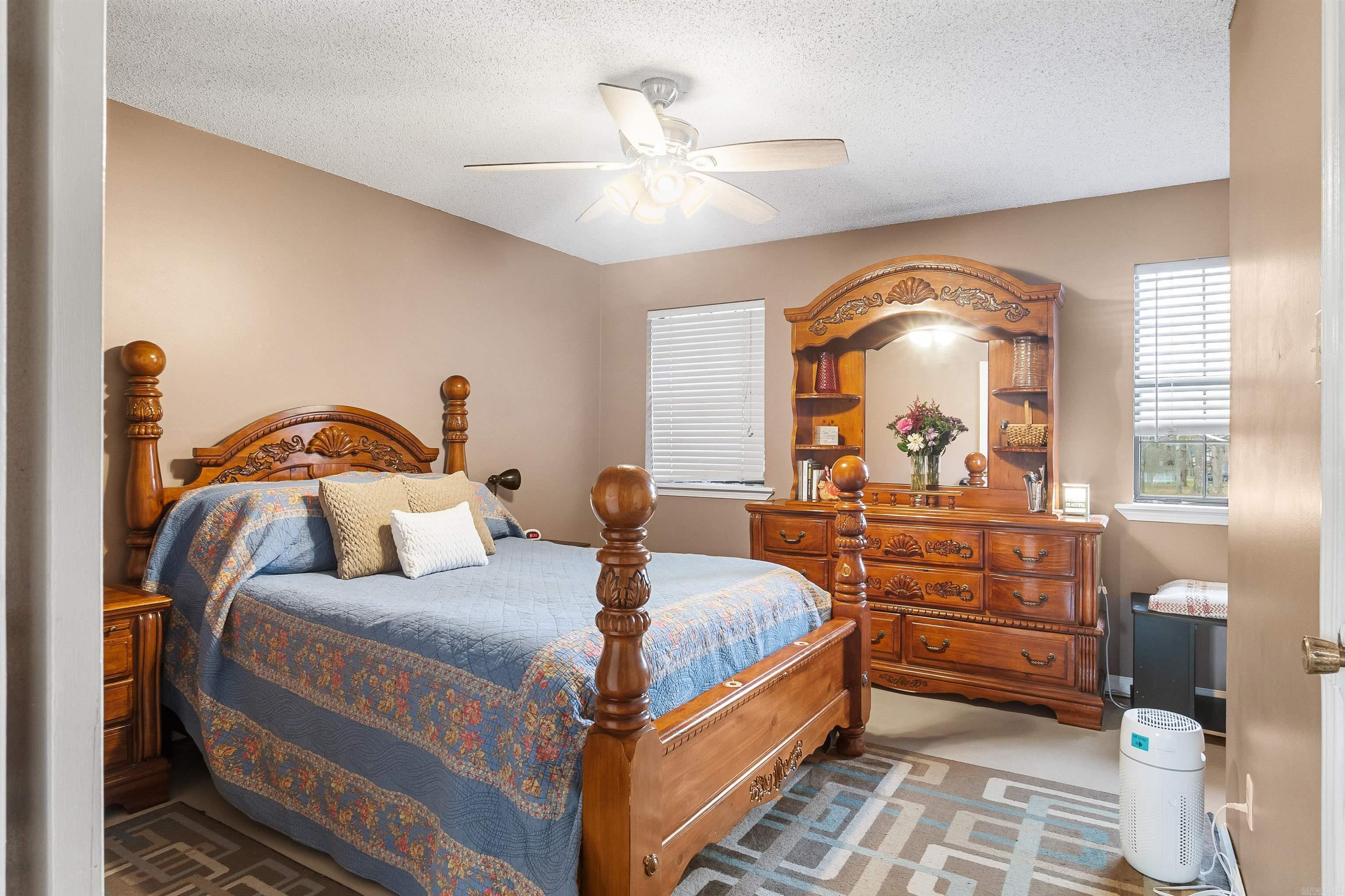 CINNAMON ACRES - Residential