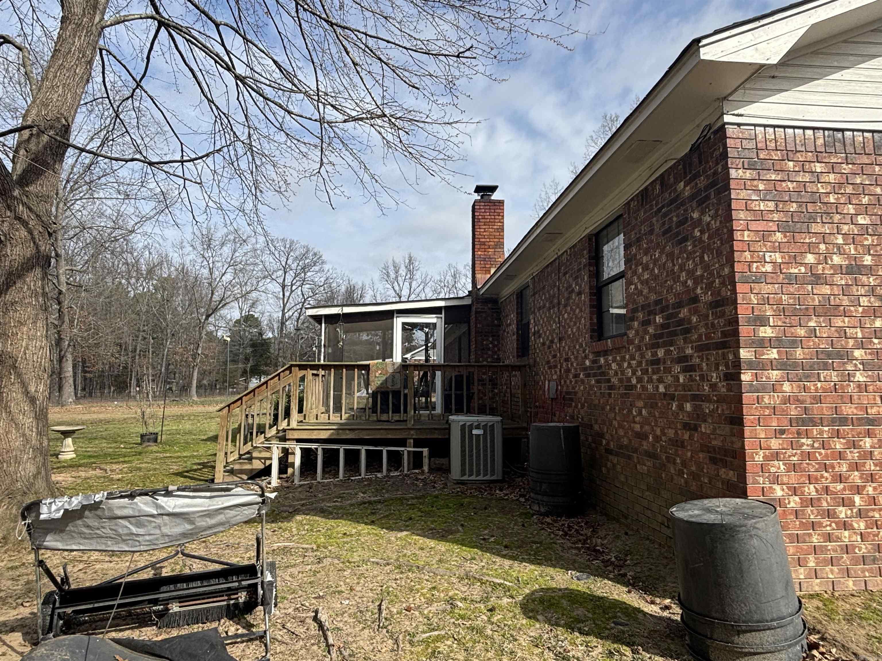 CINNAMON ACRES - Residential