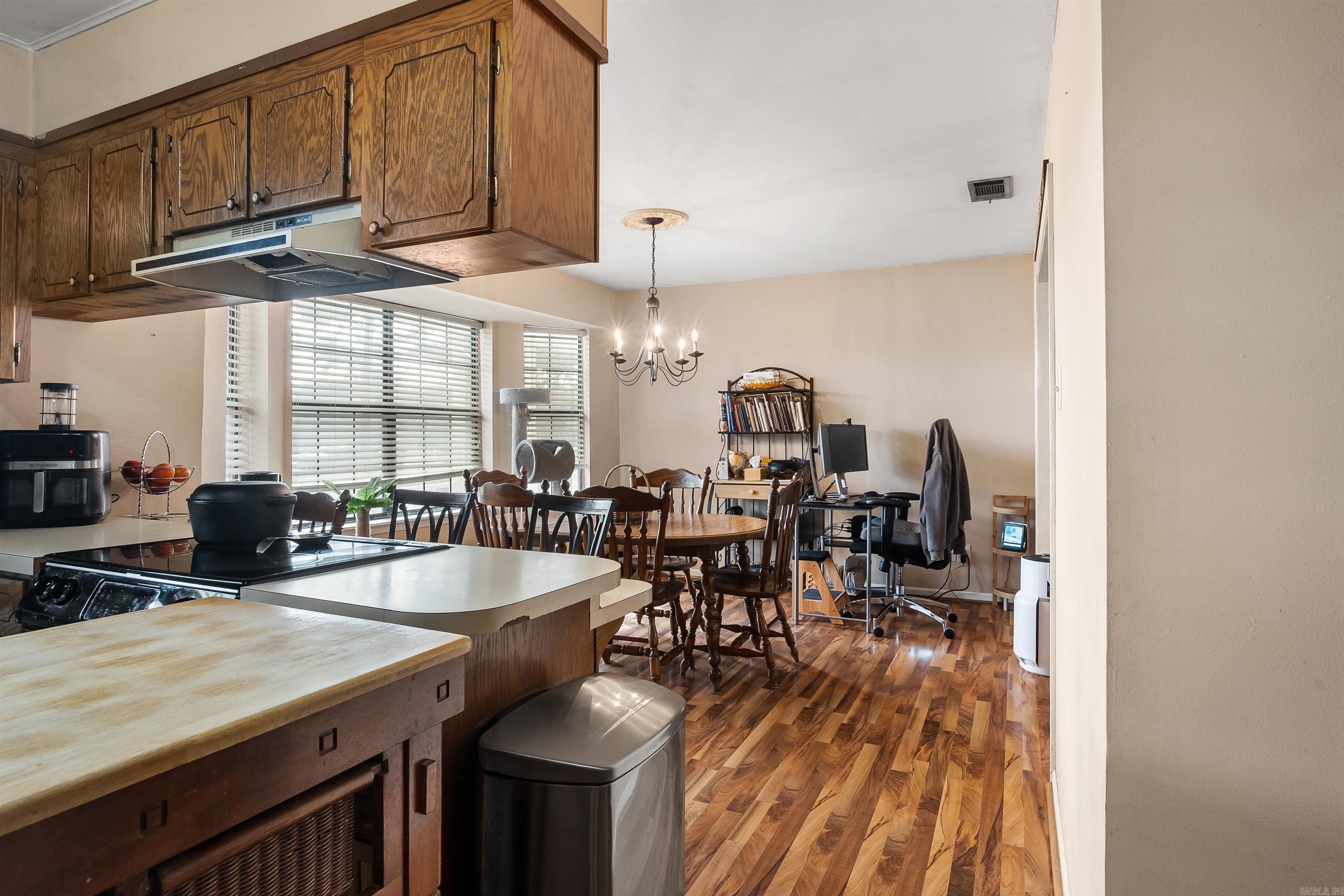 CINNAMON ACRES - Residential