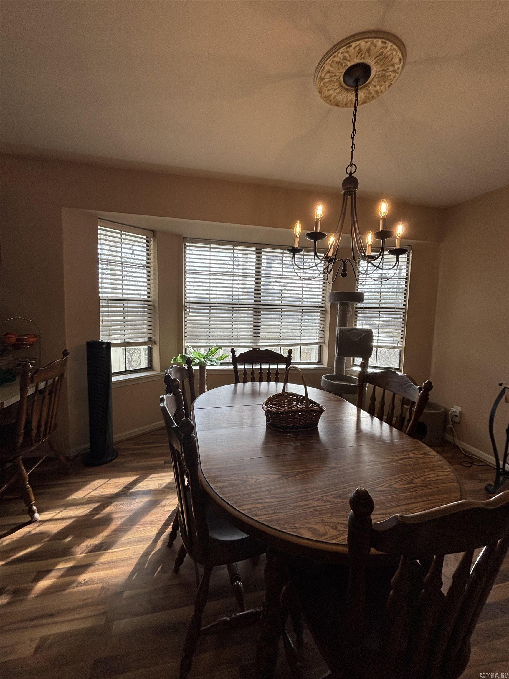 CINNAMON ACRES - Residential