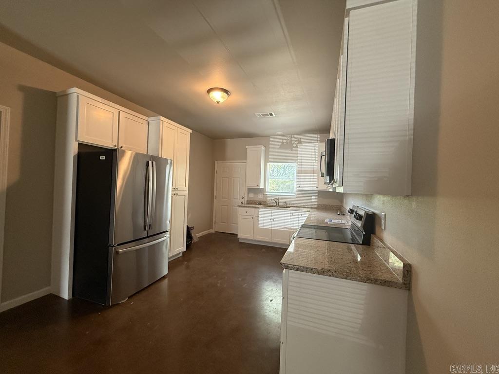 BT Laney - Residential Lease