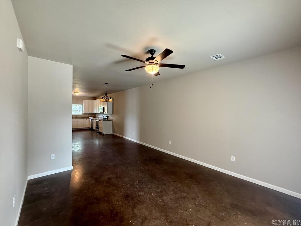 BT Laney - Residential Lease