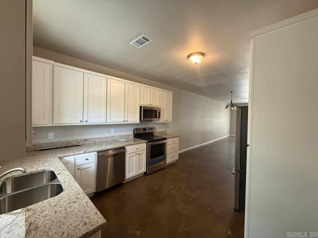 BT Laney - Residential Lease