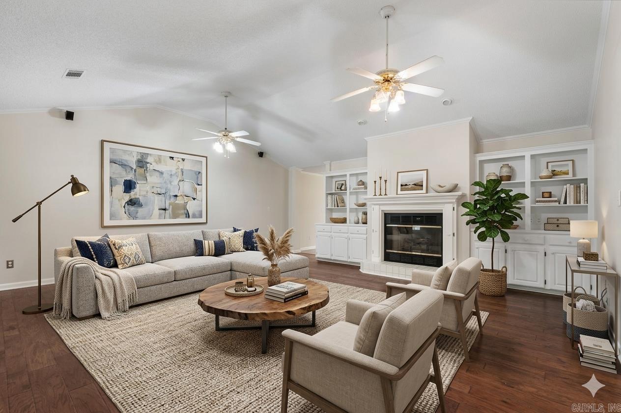 HIDDEN VALLEY - Residential