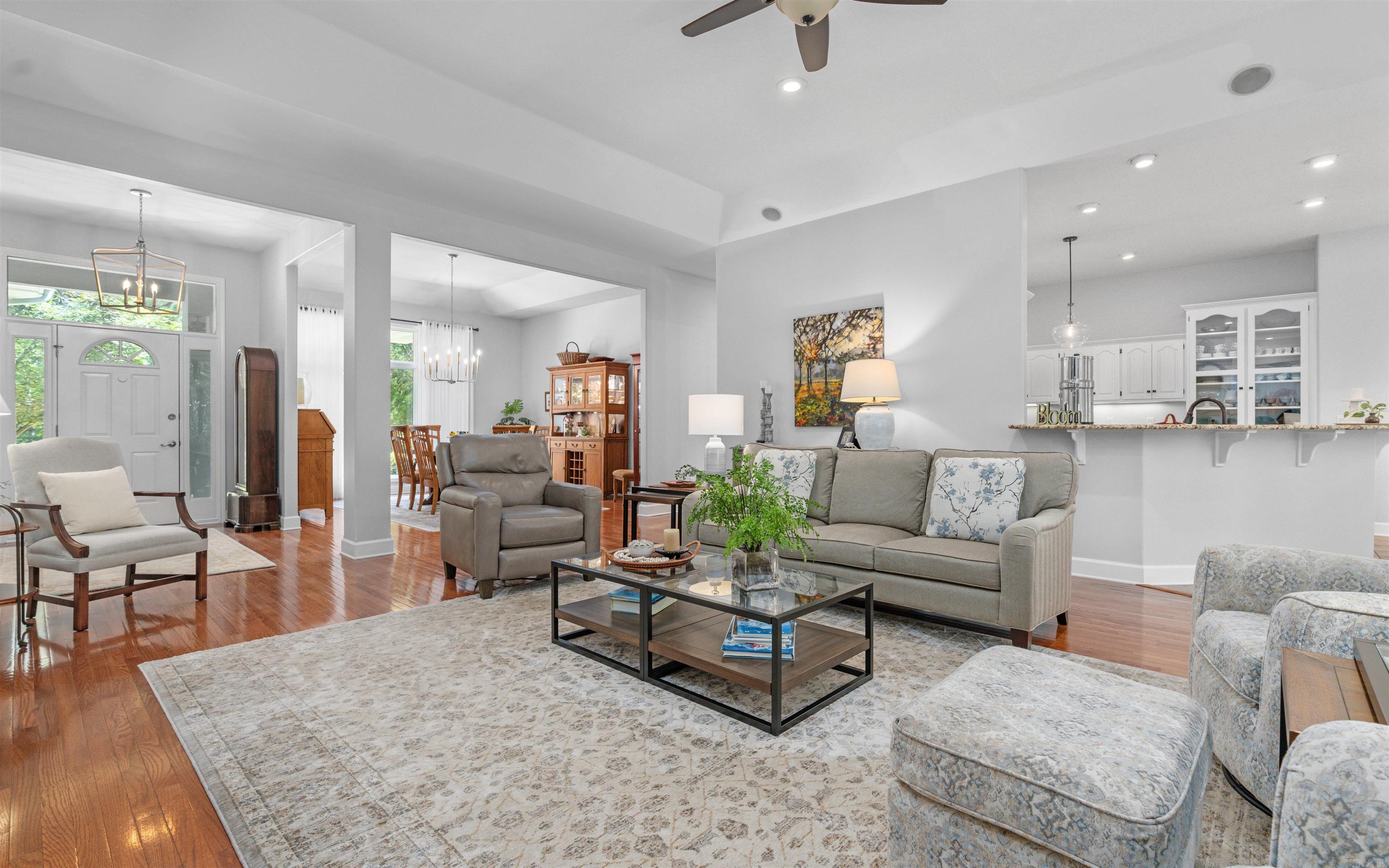 Isabella - Residential