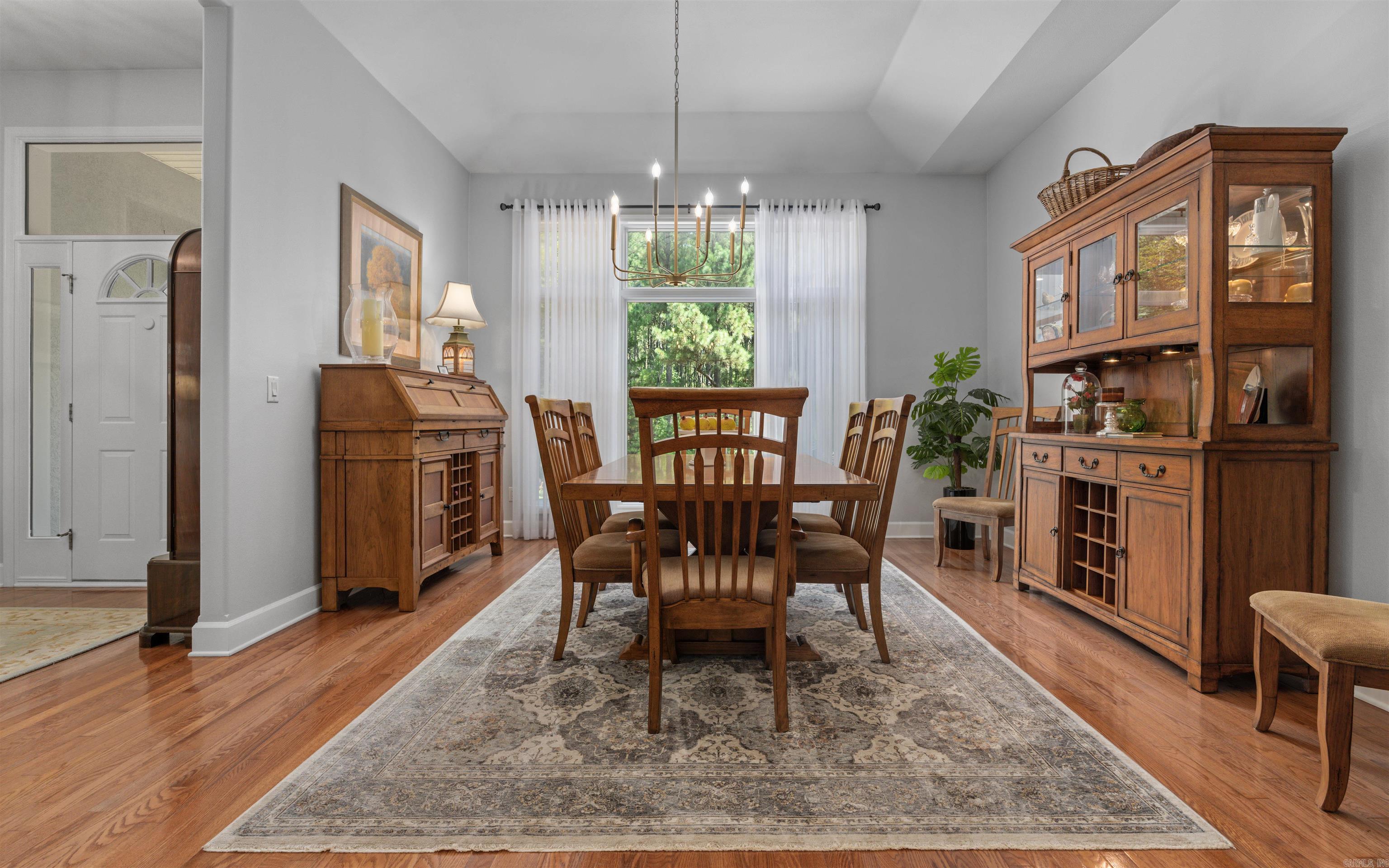 Isabella - Residential