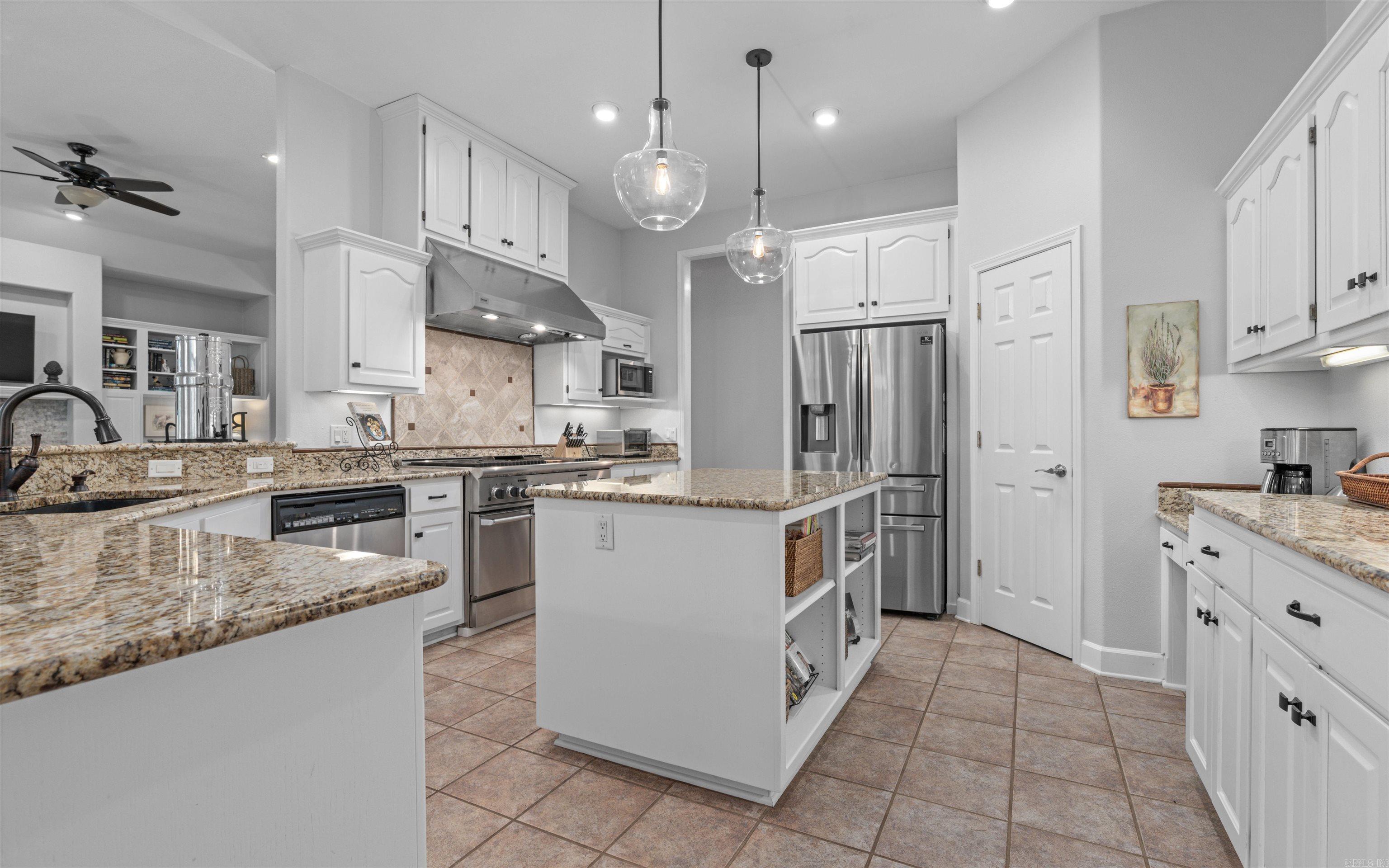 Isabella - Residential