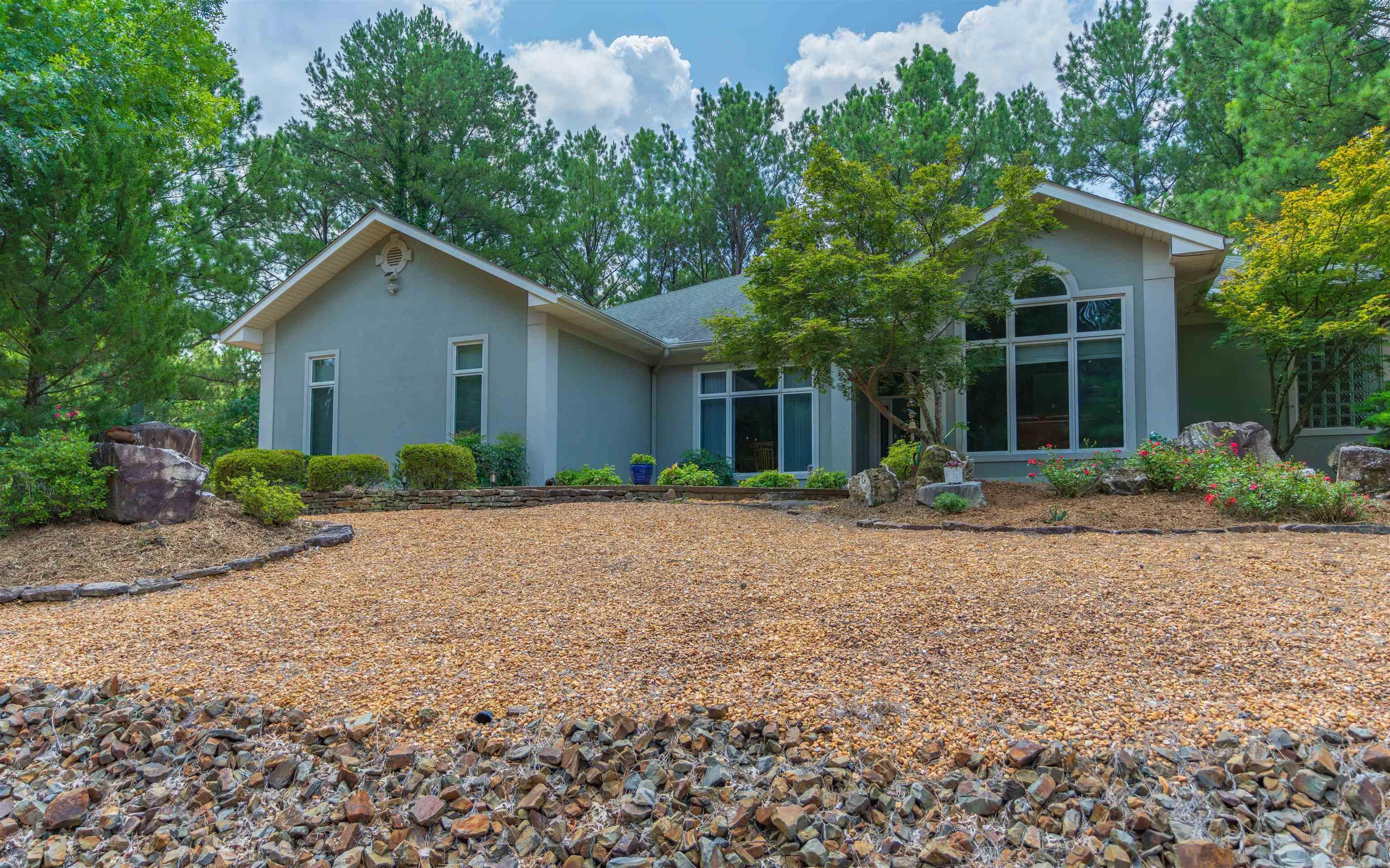 Isabella - Residential