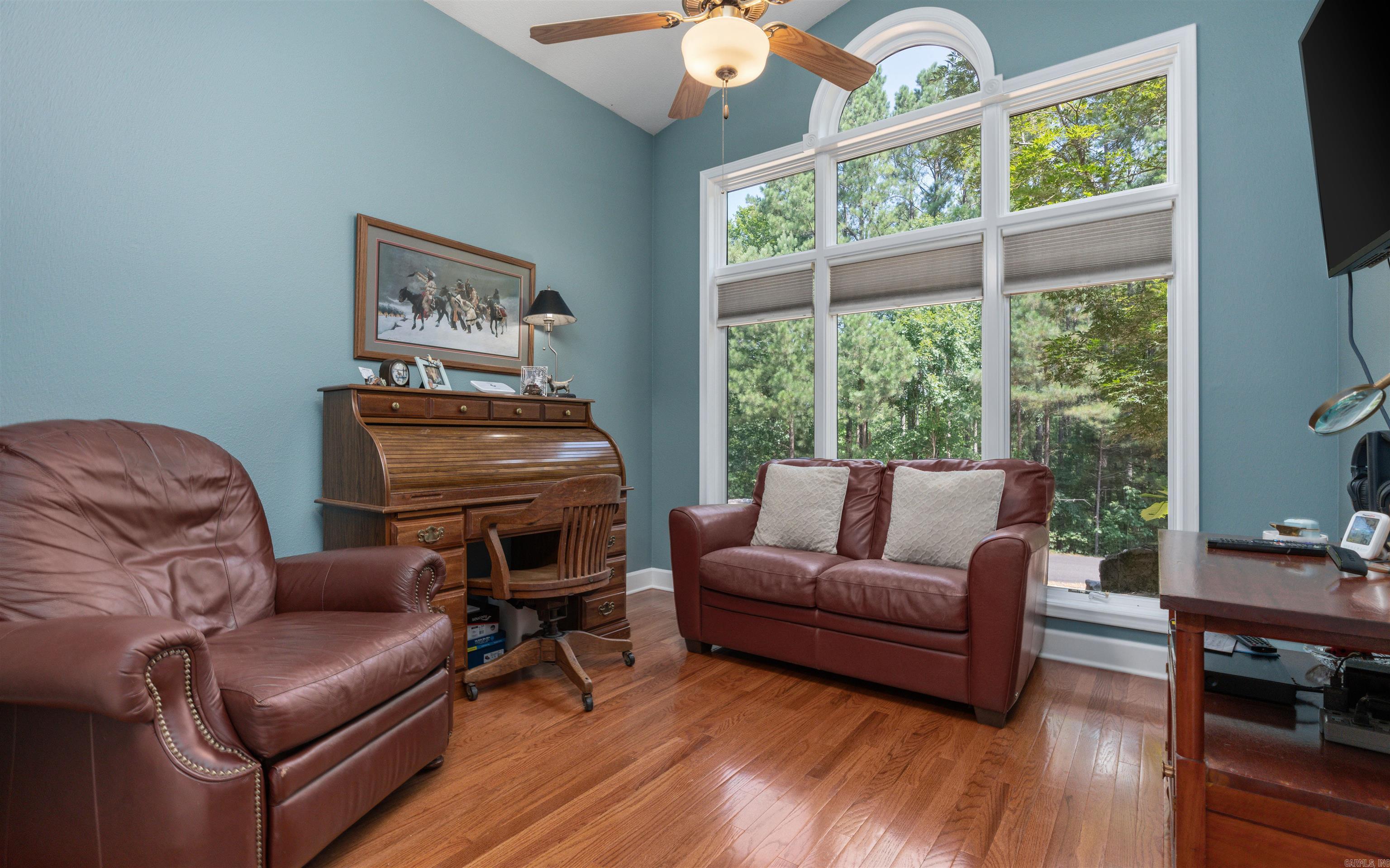 Isabella - Residential