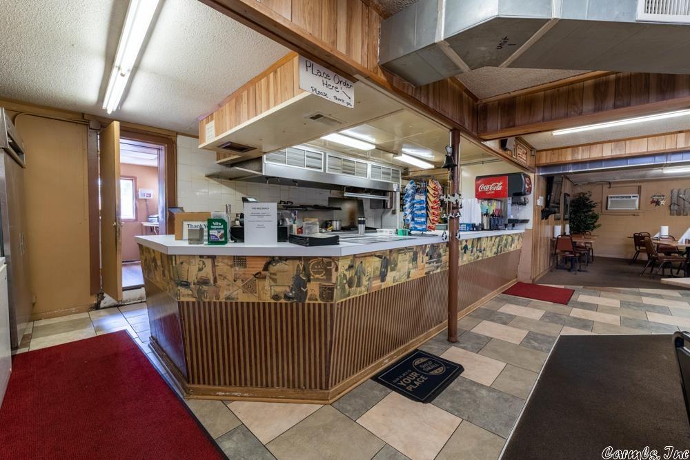 3N-10-30 - Commercial Sale