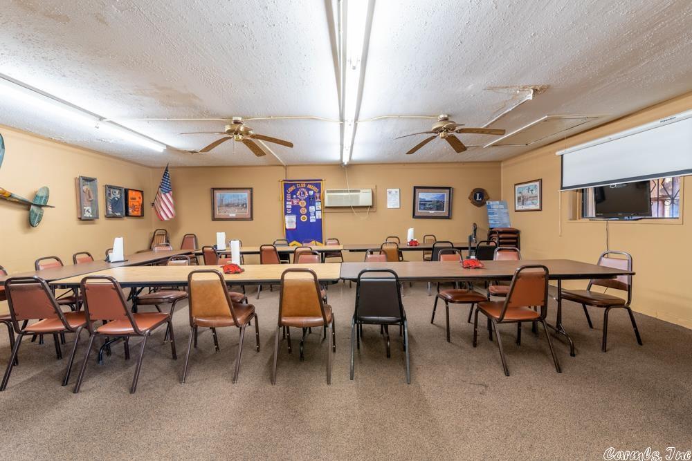 3N-10-30 - Commercial Sale