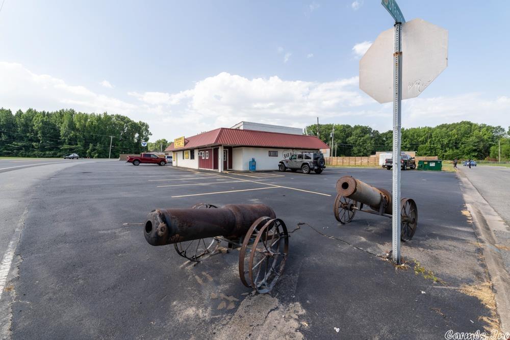 3N-10-30 - Commercial Sale