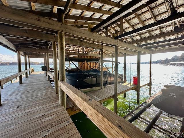 Horseshoe Lake - Residential