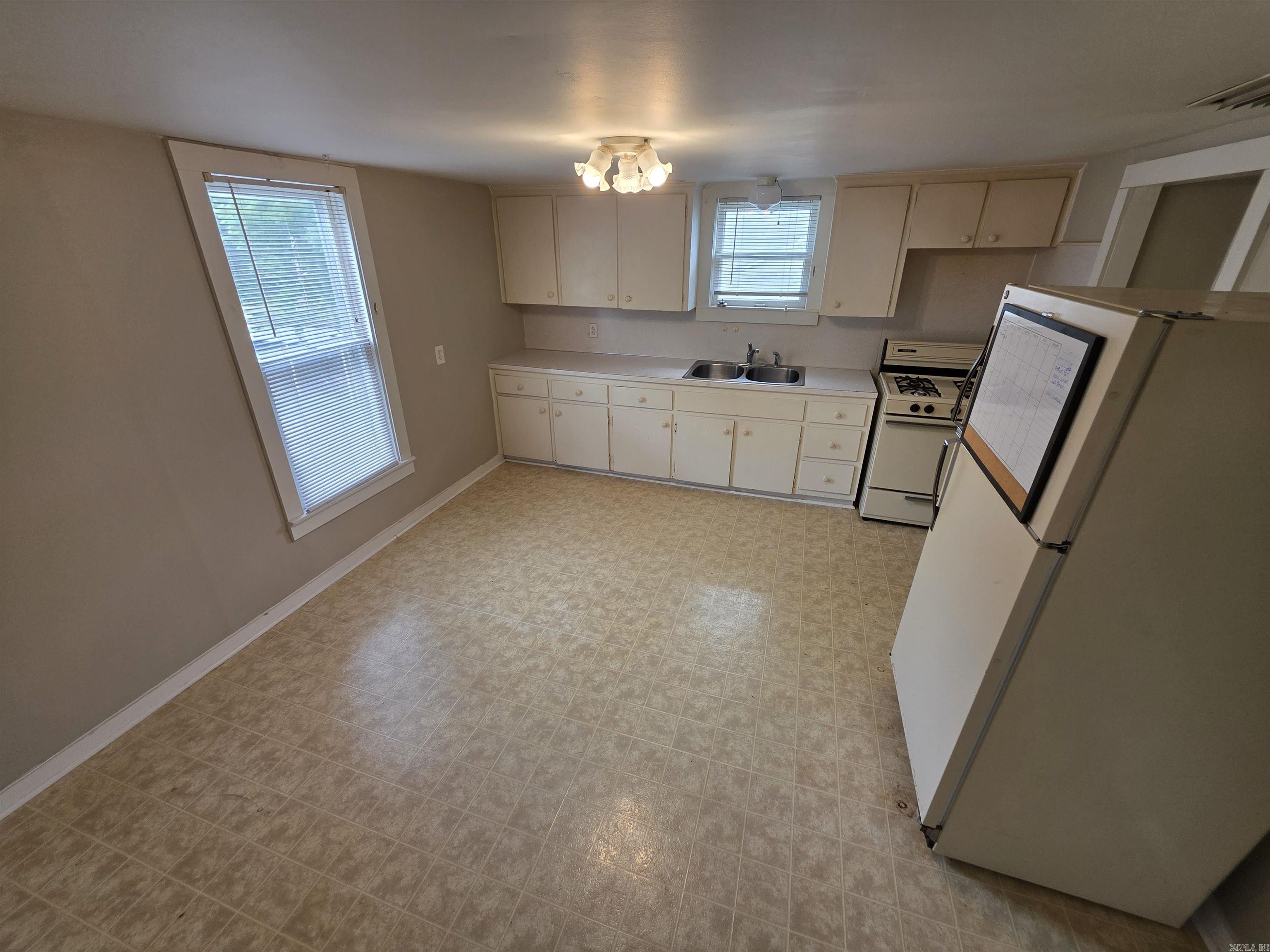 Midland Hills - Residential Lease