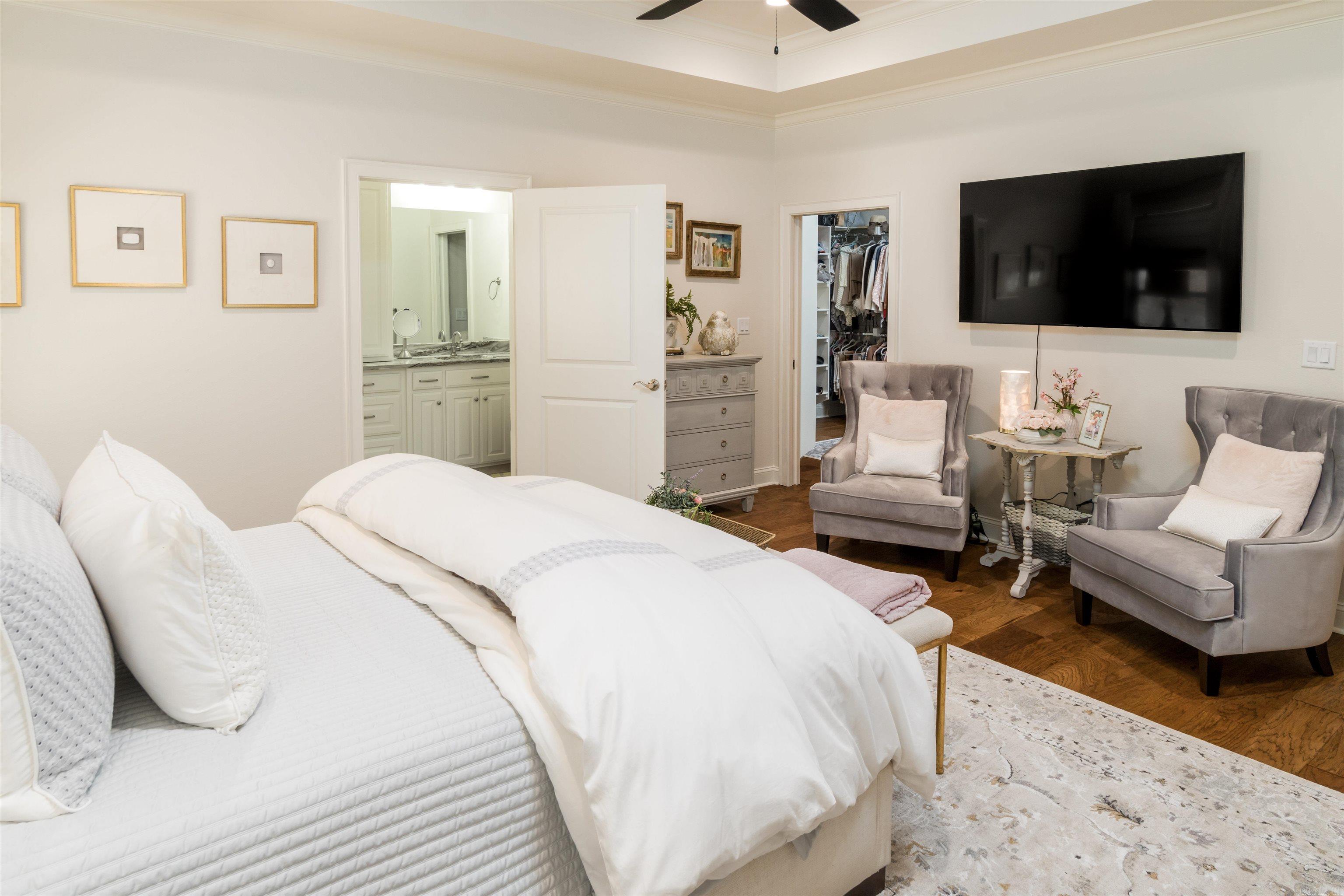 PACIFICA VILLAS - Residential