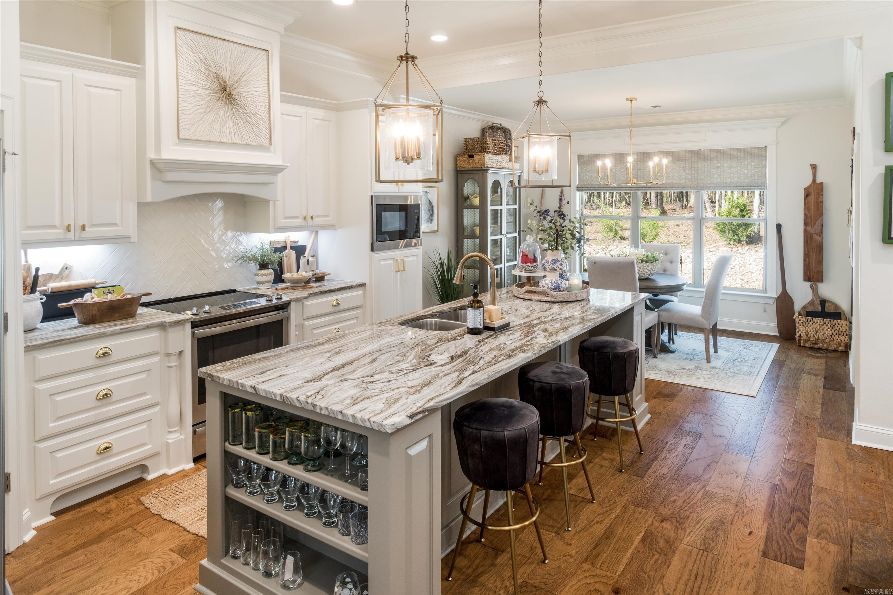 PACIFICA VILLAS - Residential