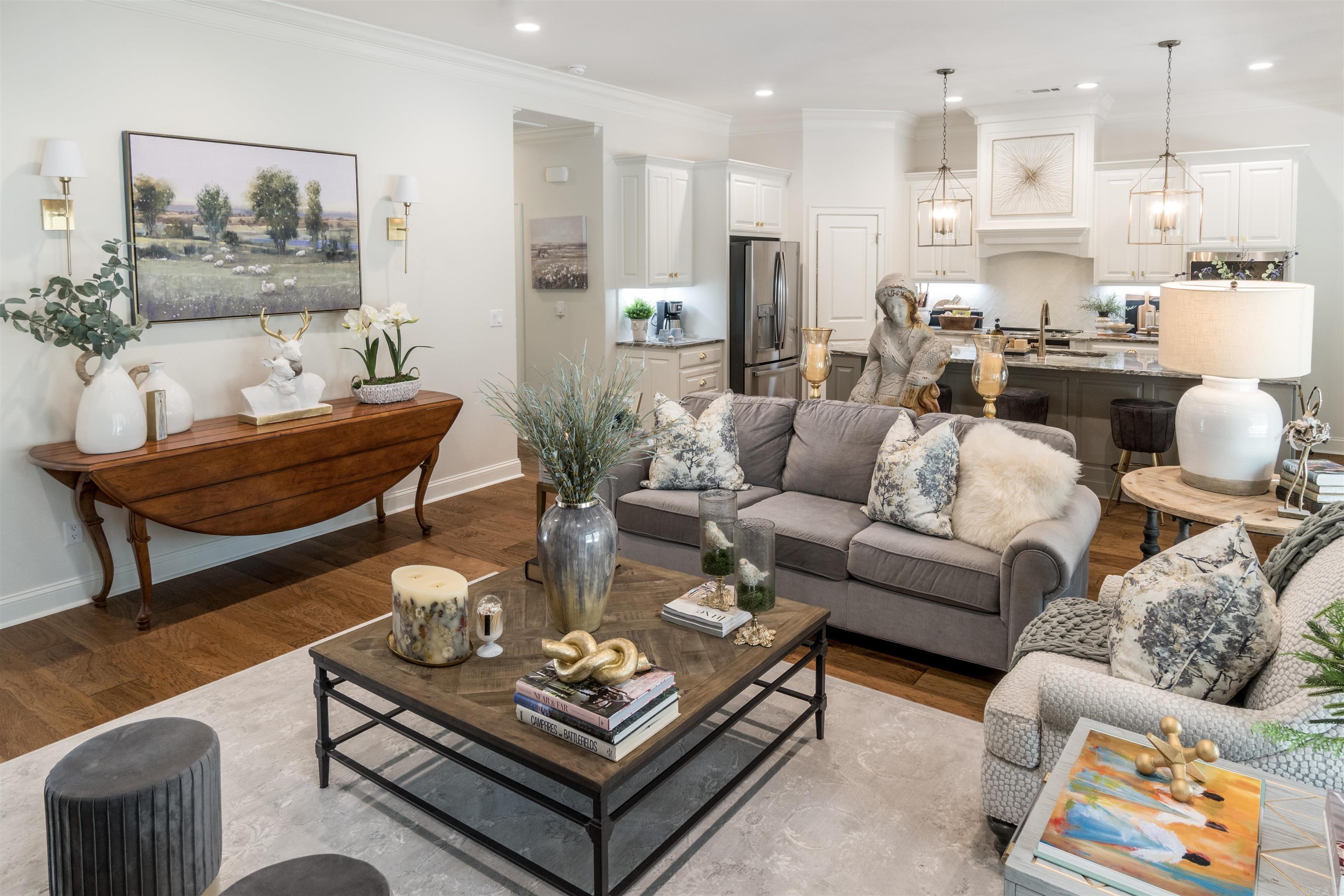 PACIFICA VILLAS - Residential