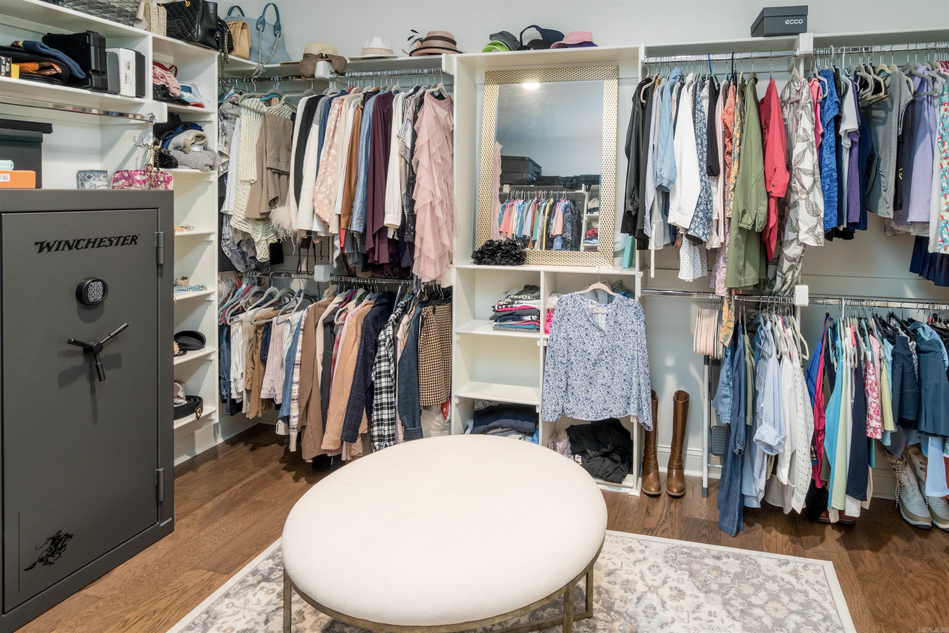 PACIFICA VILLAS - Residential