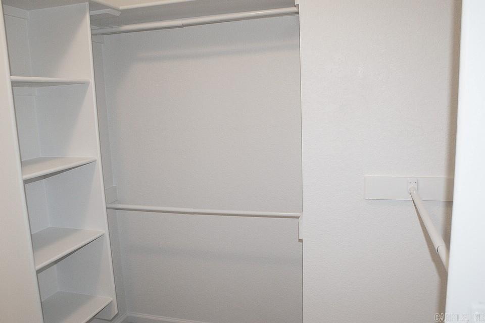 Fieldpointe - Residential Lease