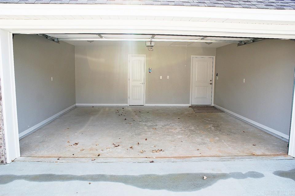 Fieldpointe - Residential Lease