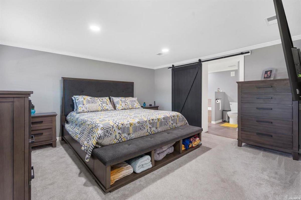 SUNSET ACRES - Residential