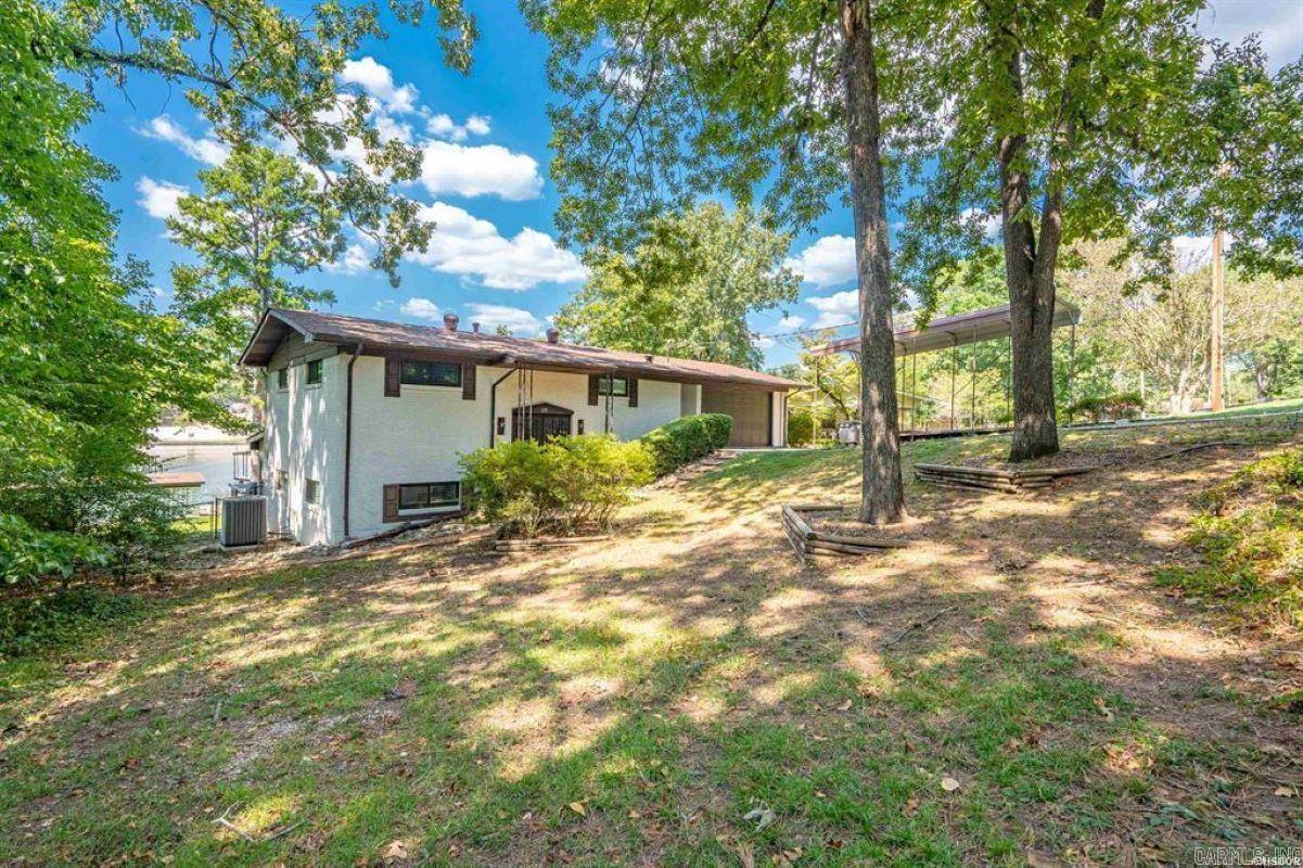 SUNSET ACRES - Residential