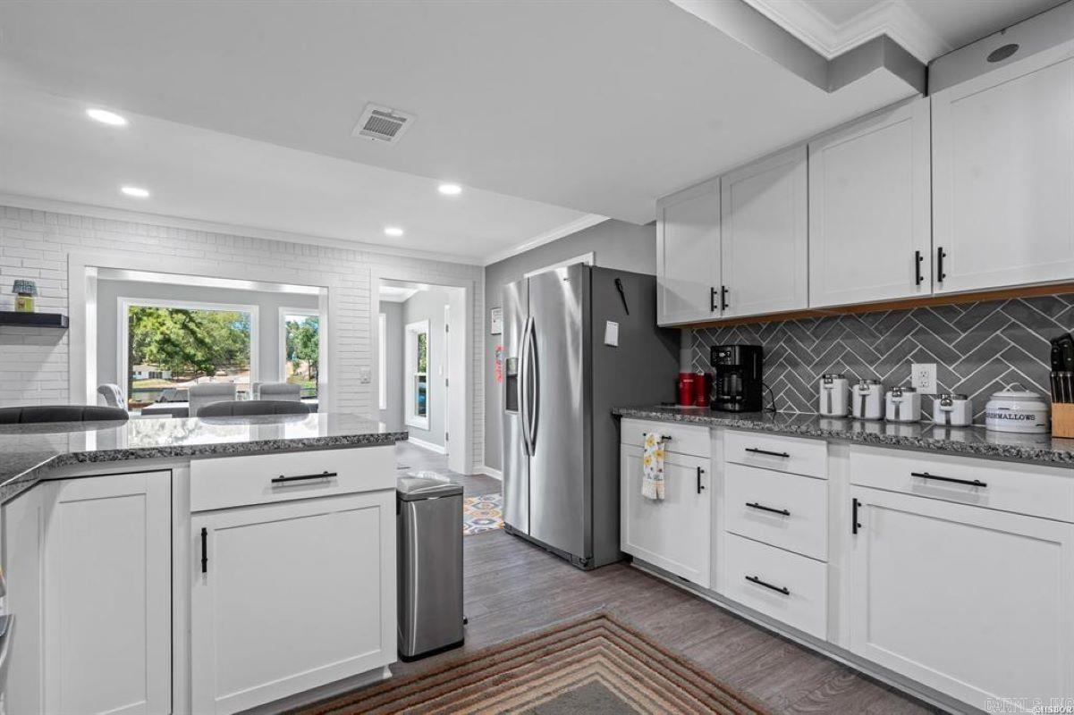 SUNSET ACRES - Residential