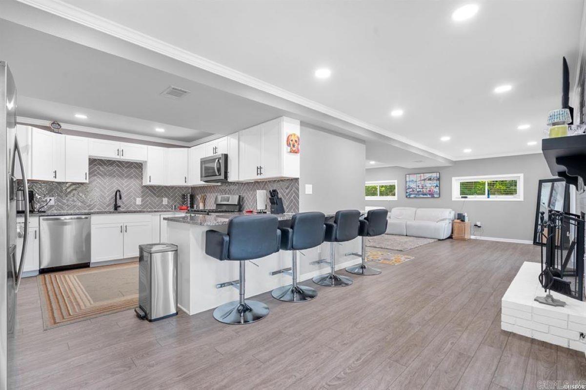SUNSET ACRES - Residential