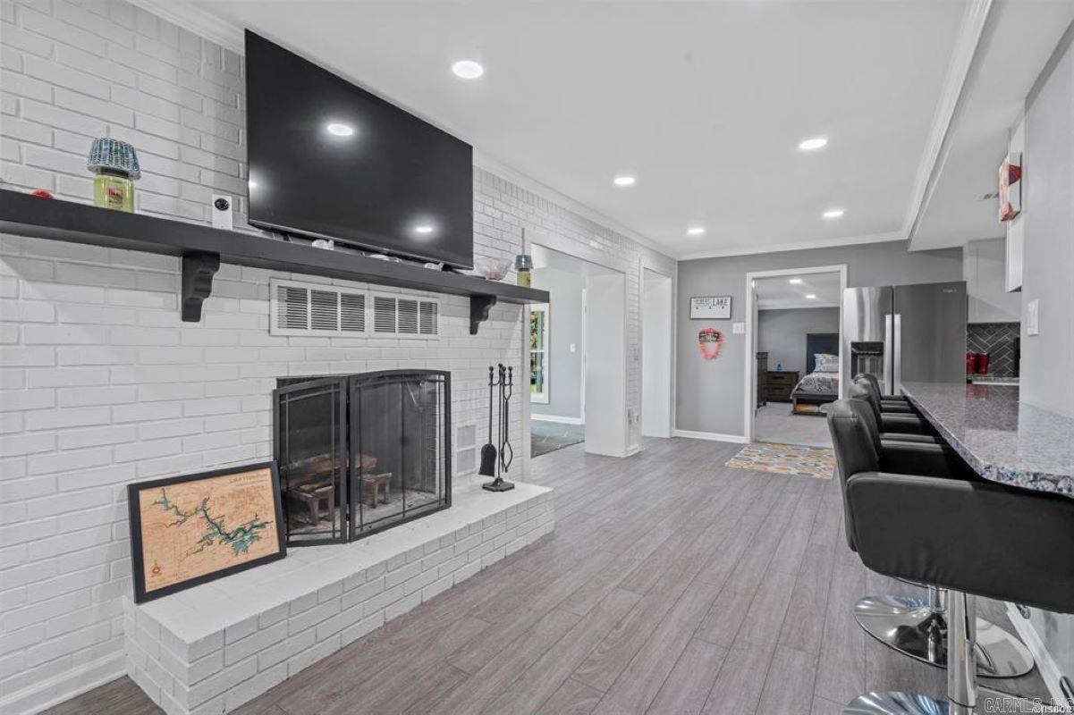 SUNSET ACRES - Residential