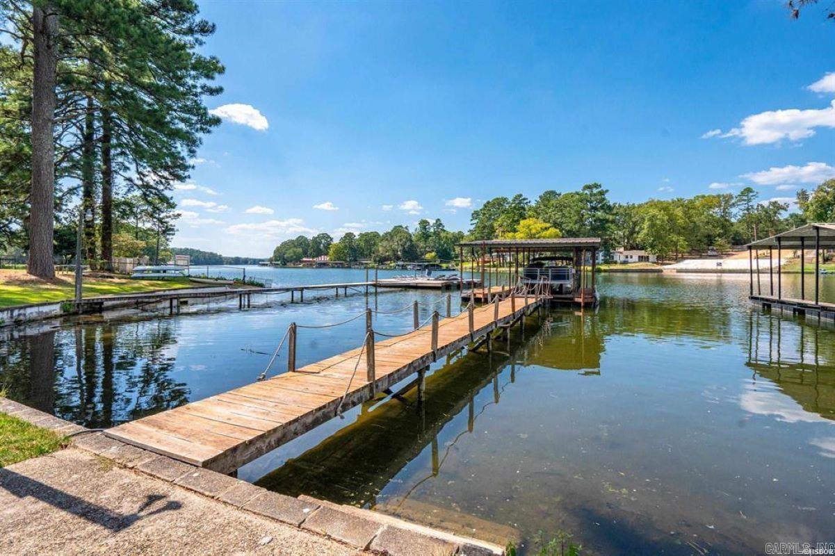 SUNSET ACRES - Residential
