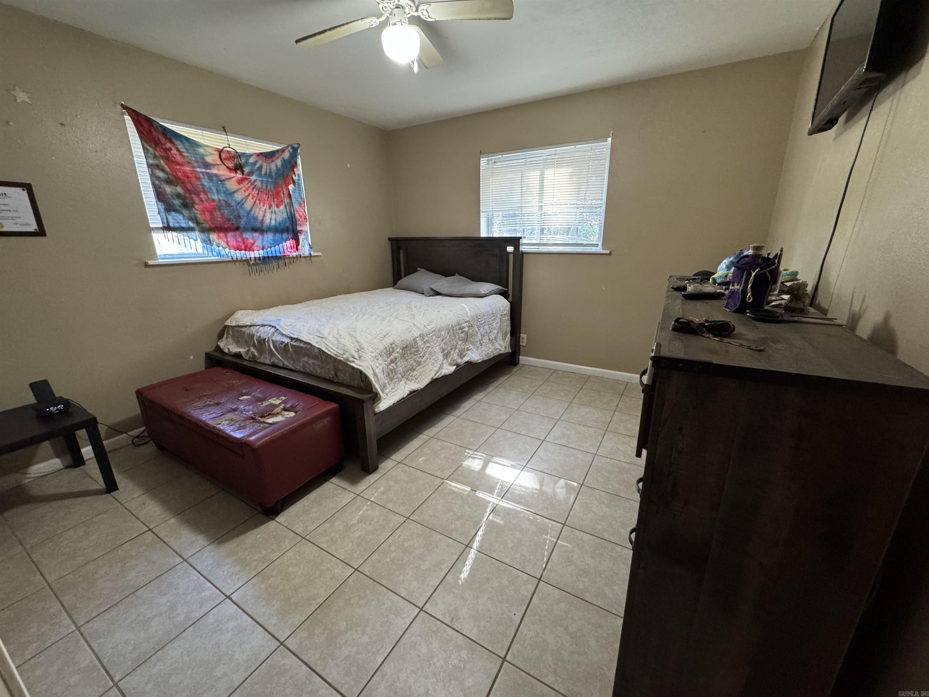 BELL GROVE - Residential