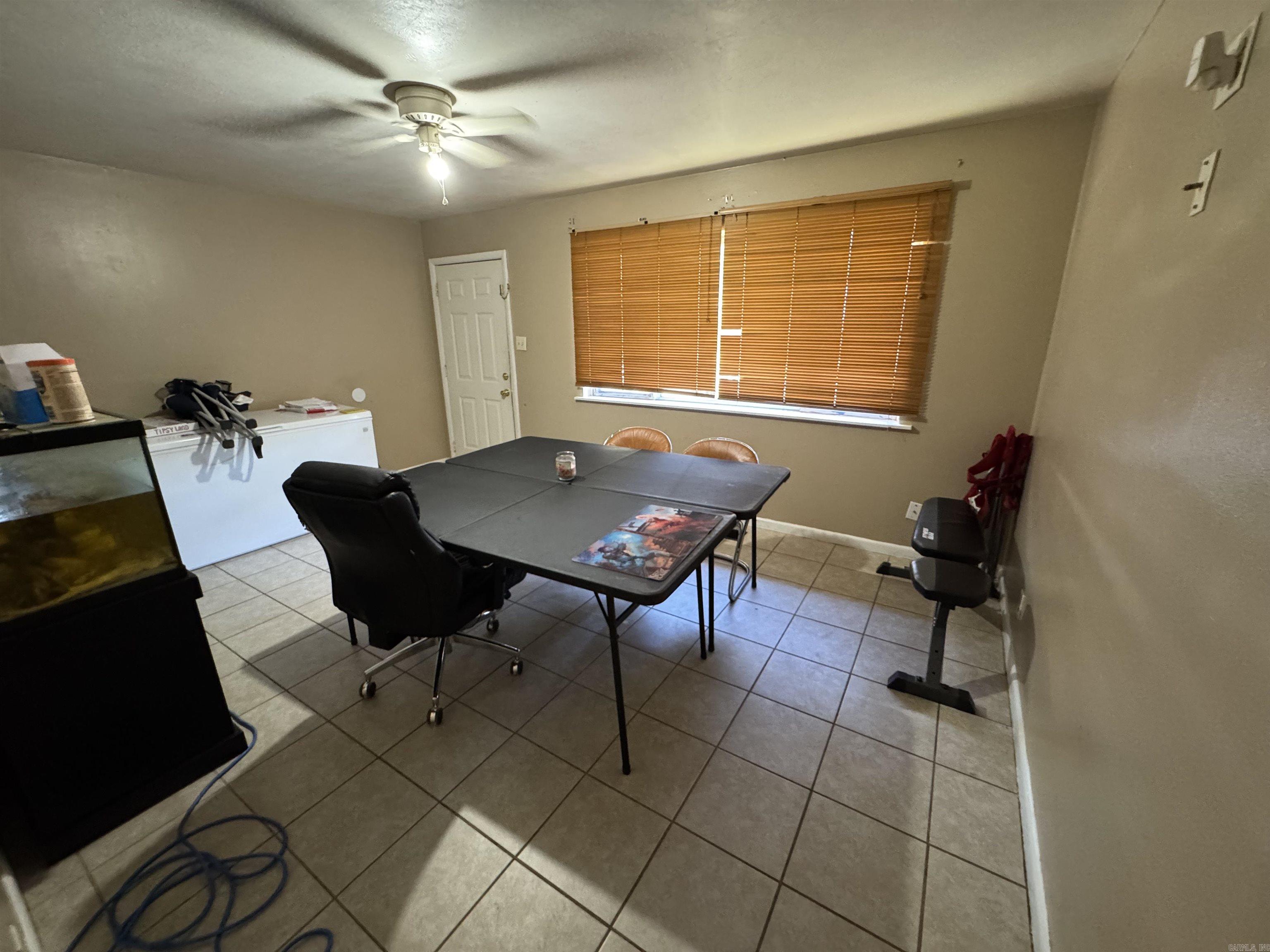 BELL GROVE - Residential