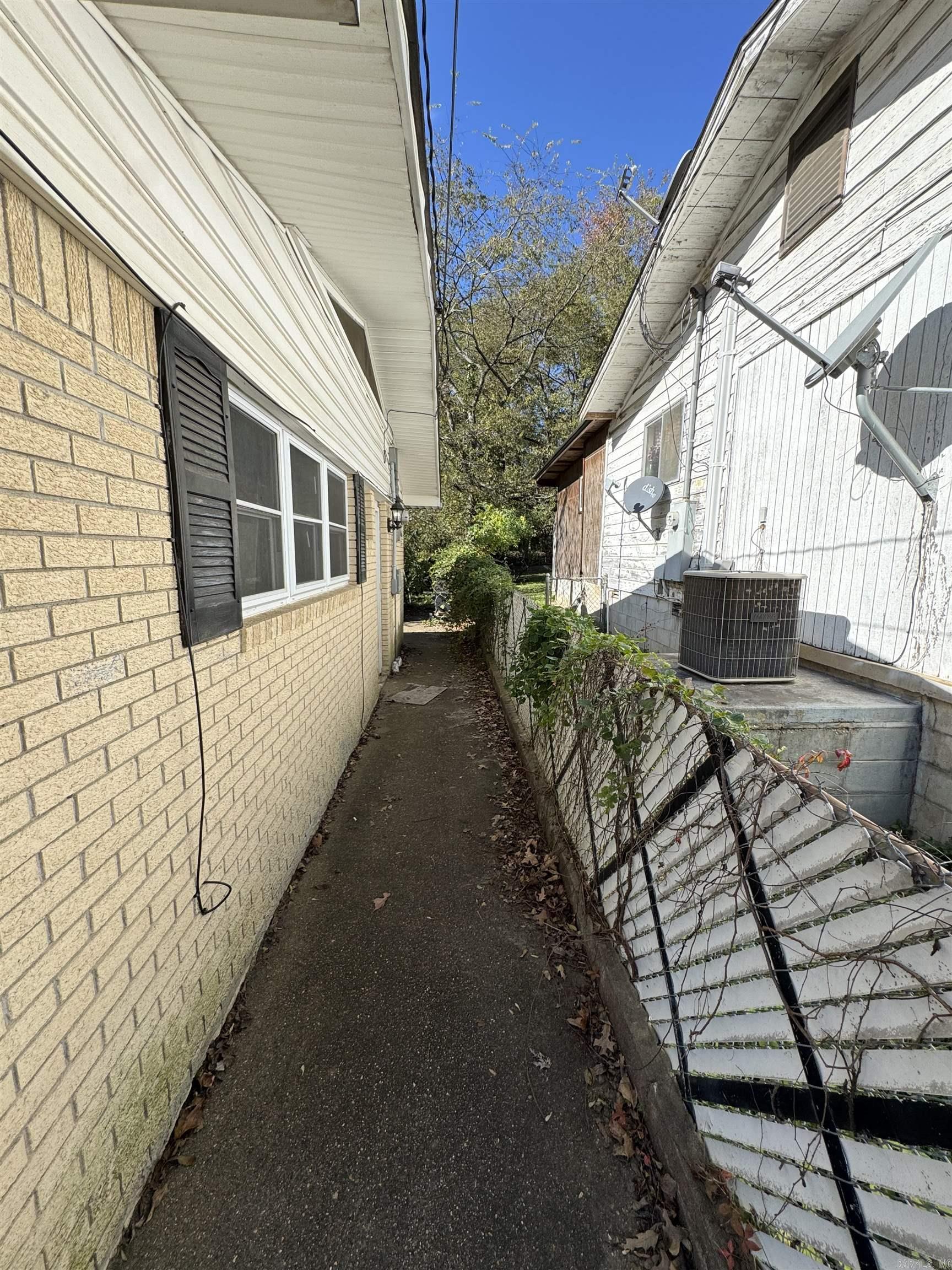 BELL GROVE - Residential