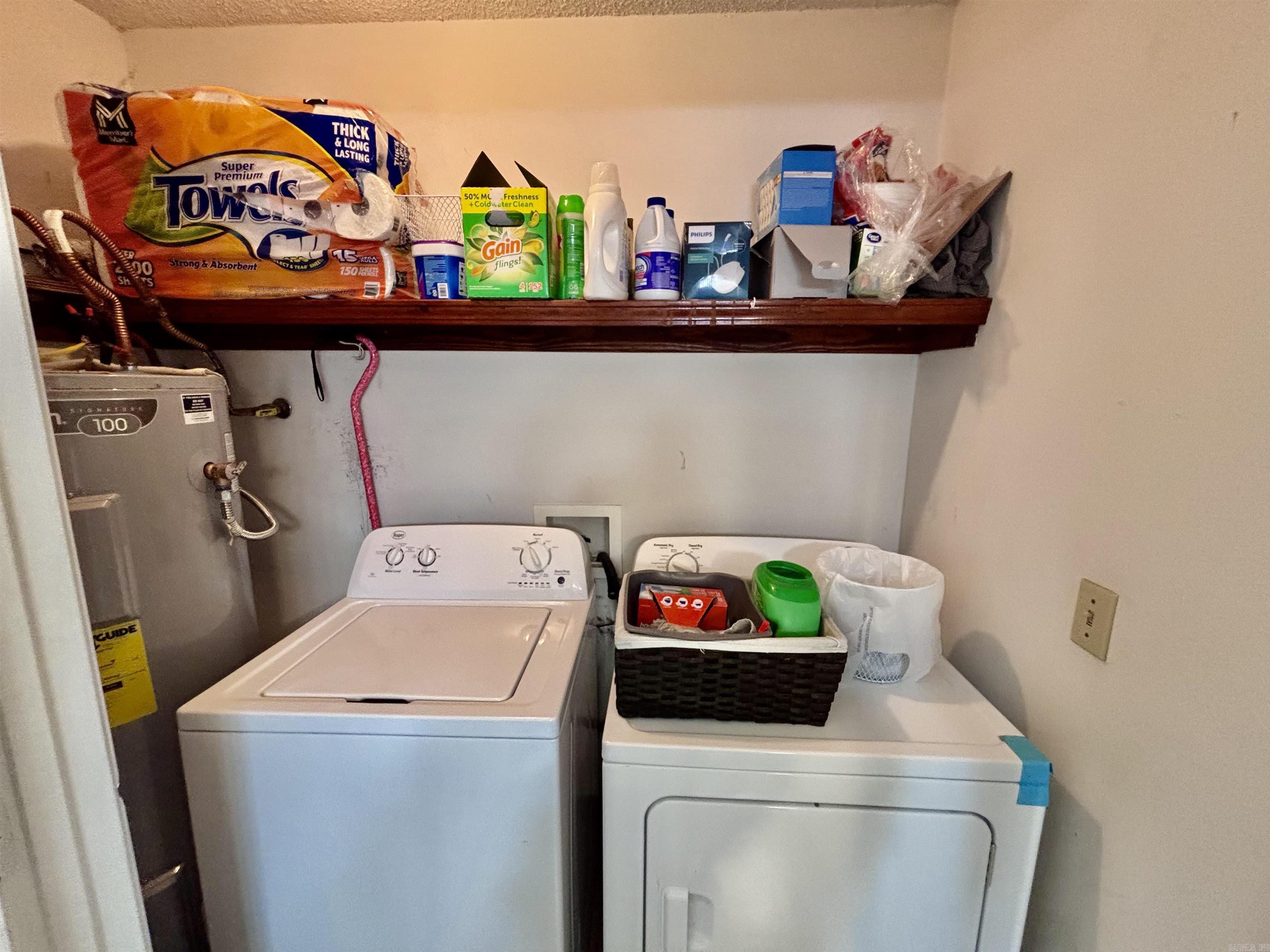 TUCKER WEST - Residential